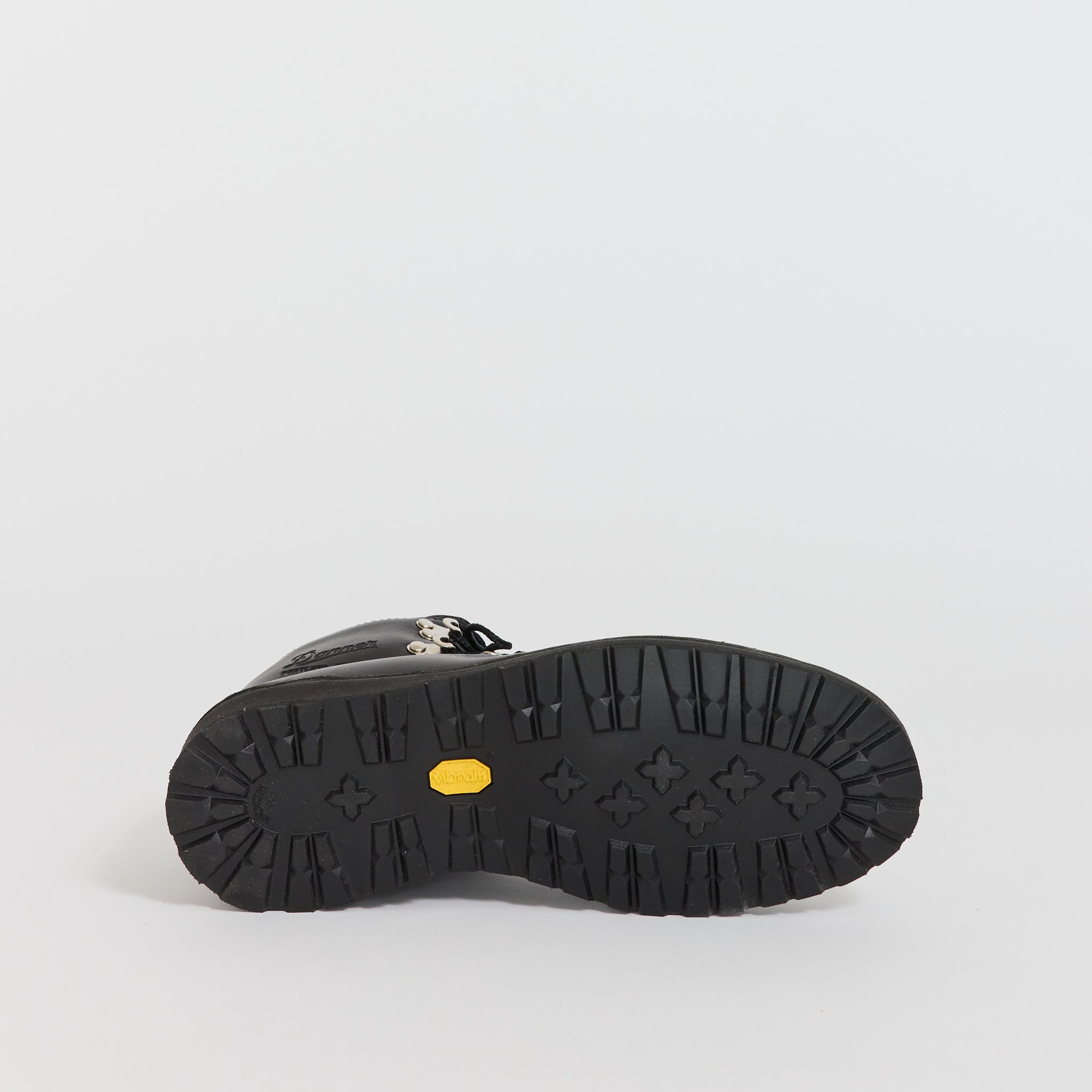 Danner | Mountain Pass Black Glace | Maplestore