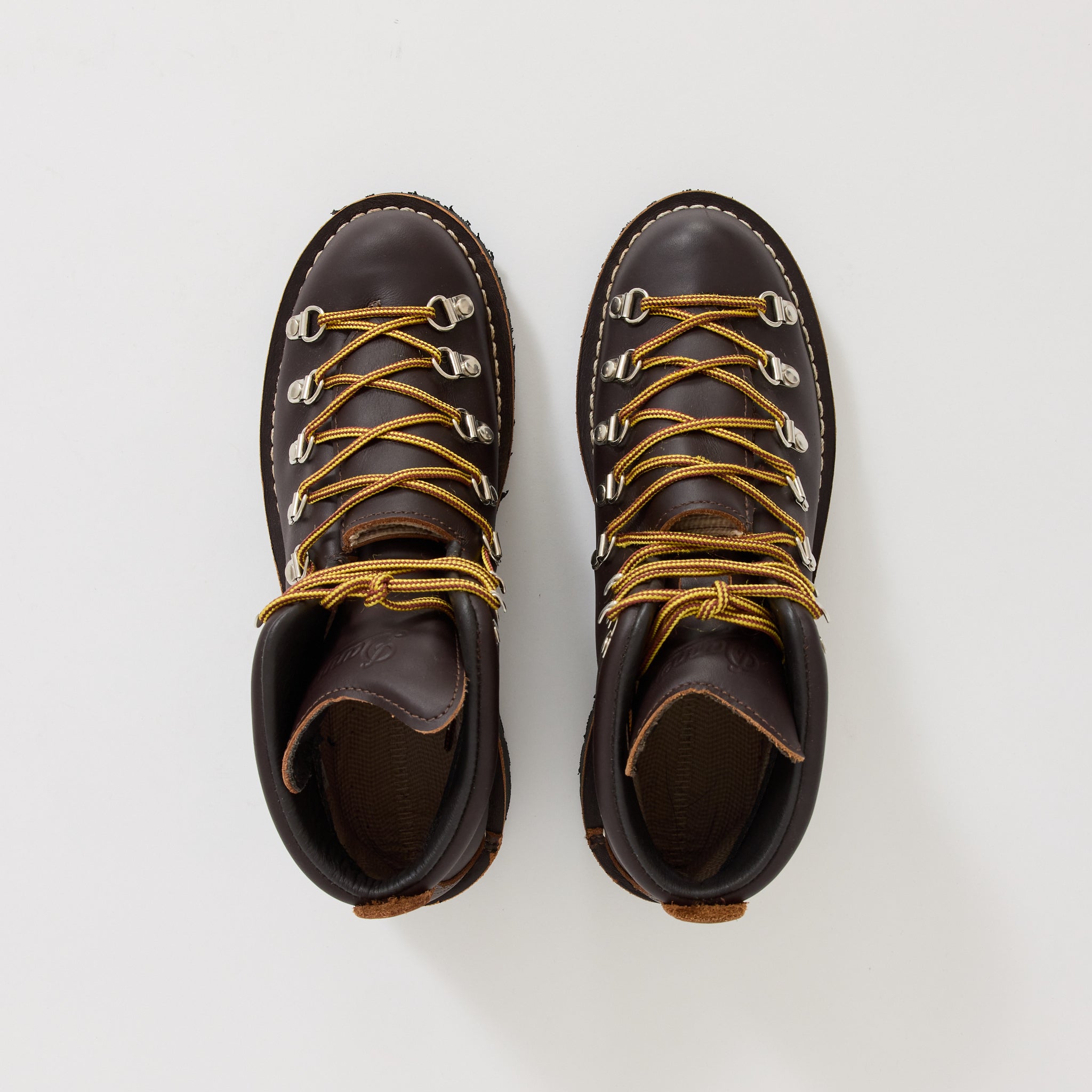 Danner | Mountain Light Brown Gore-Tex | Maplestore