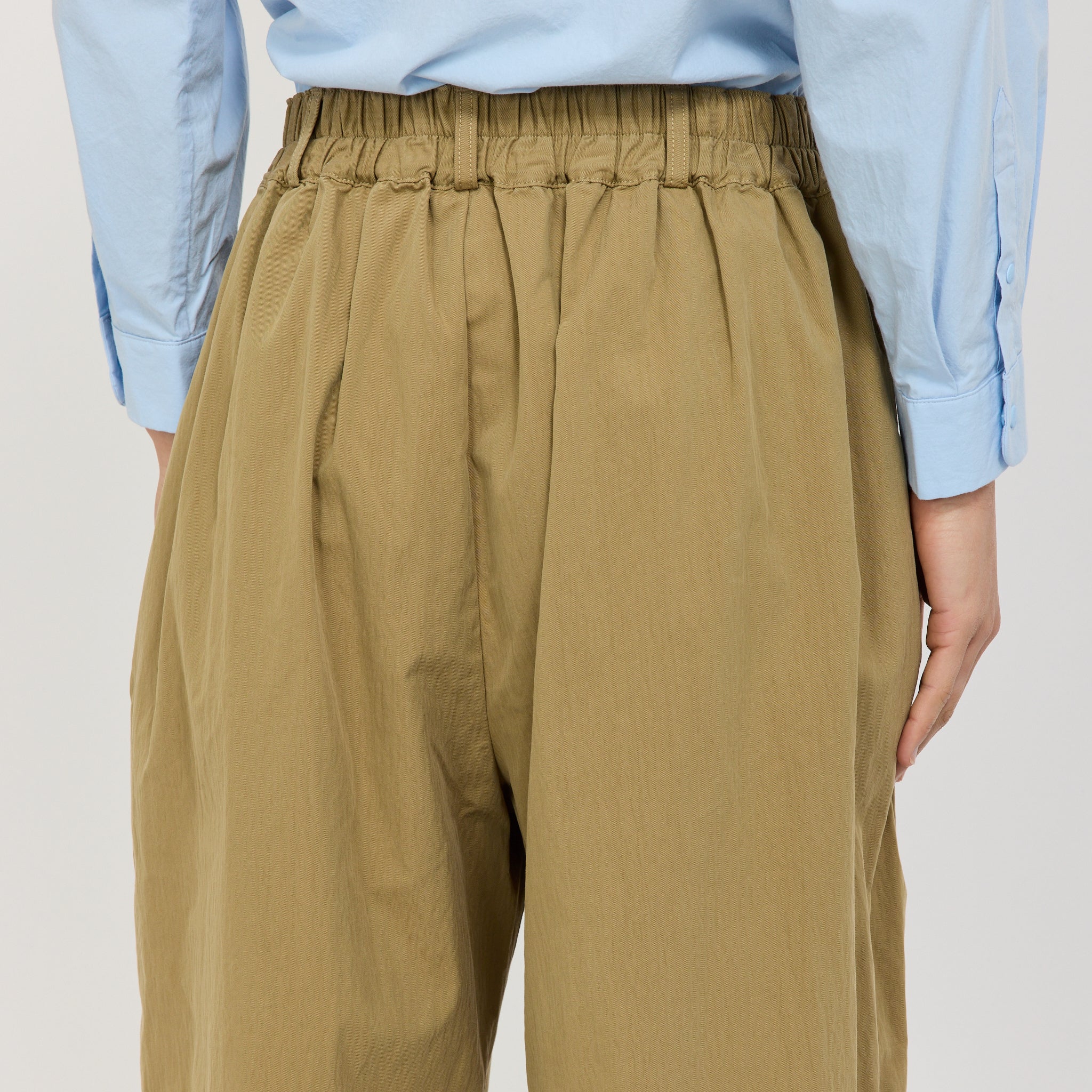 Double Pleated Easy Pants Dark Beige