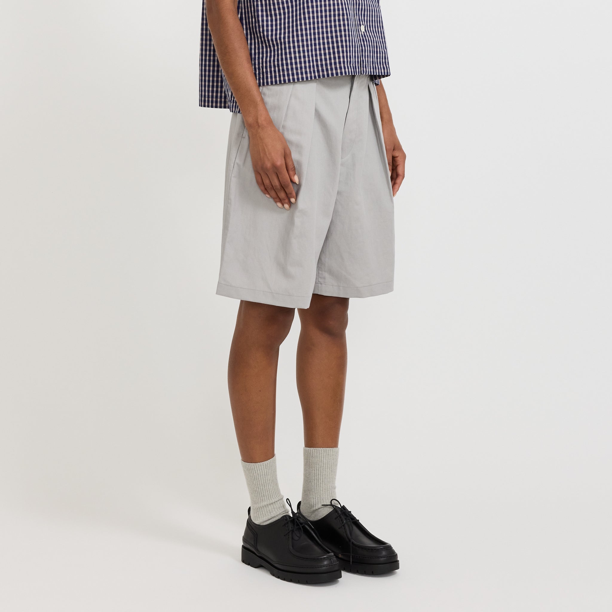 Danton | Womens Shorts Light Grey | Maplestore