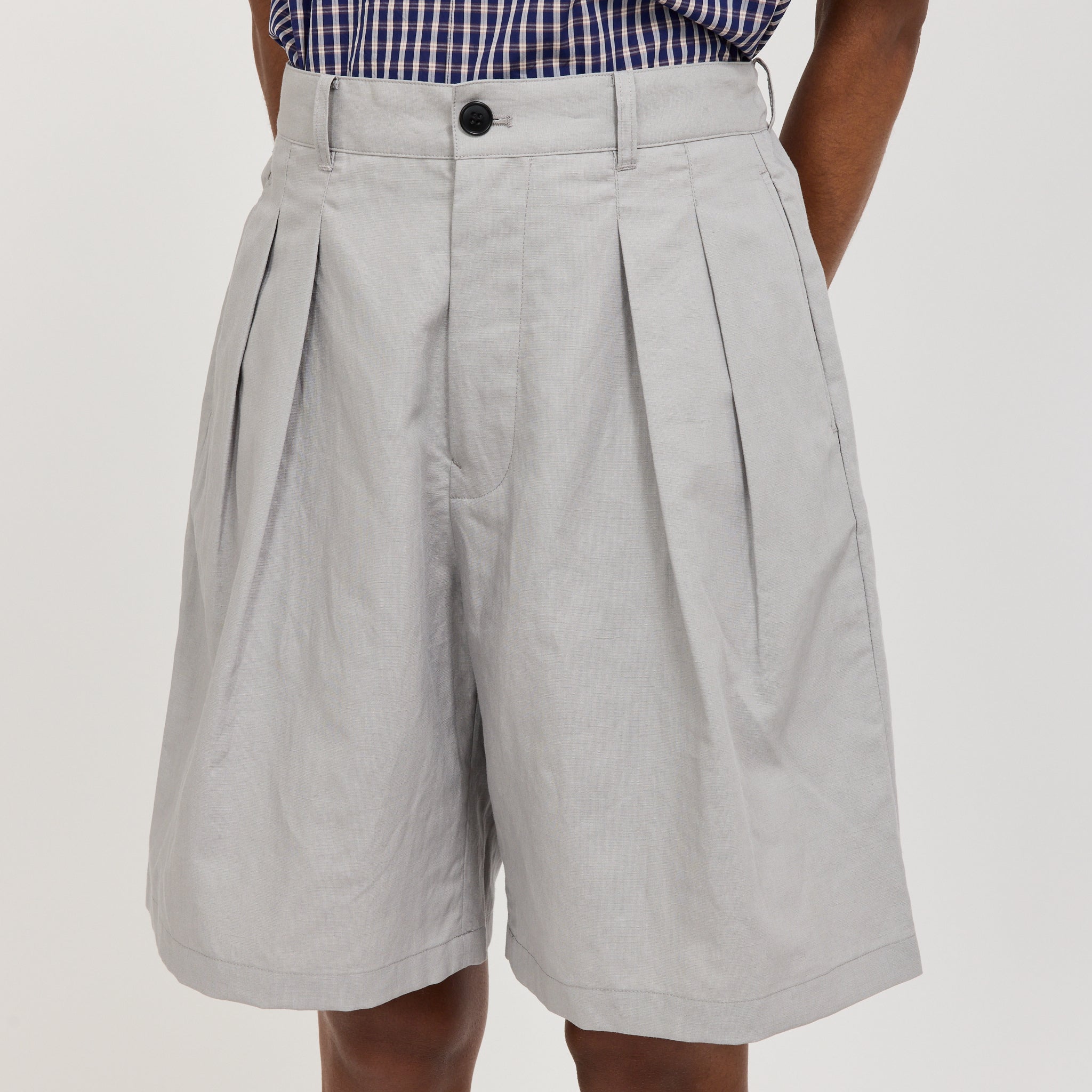 Danton | Womens Shorts Light Grey | Maplestore