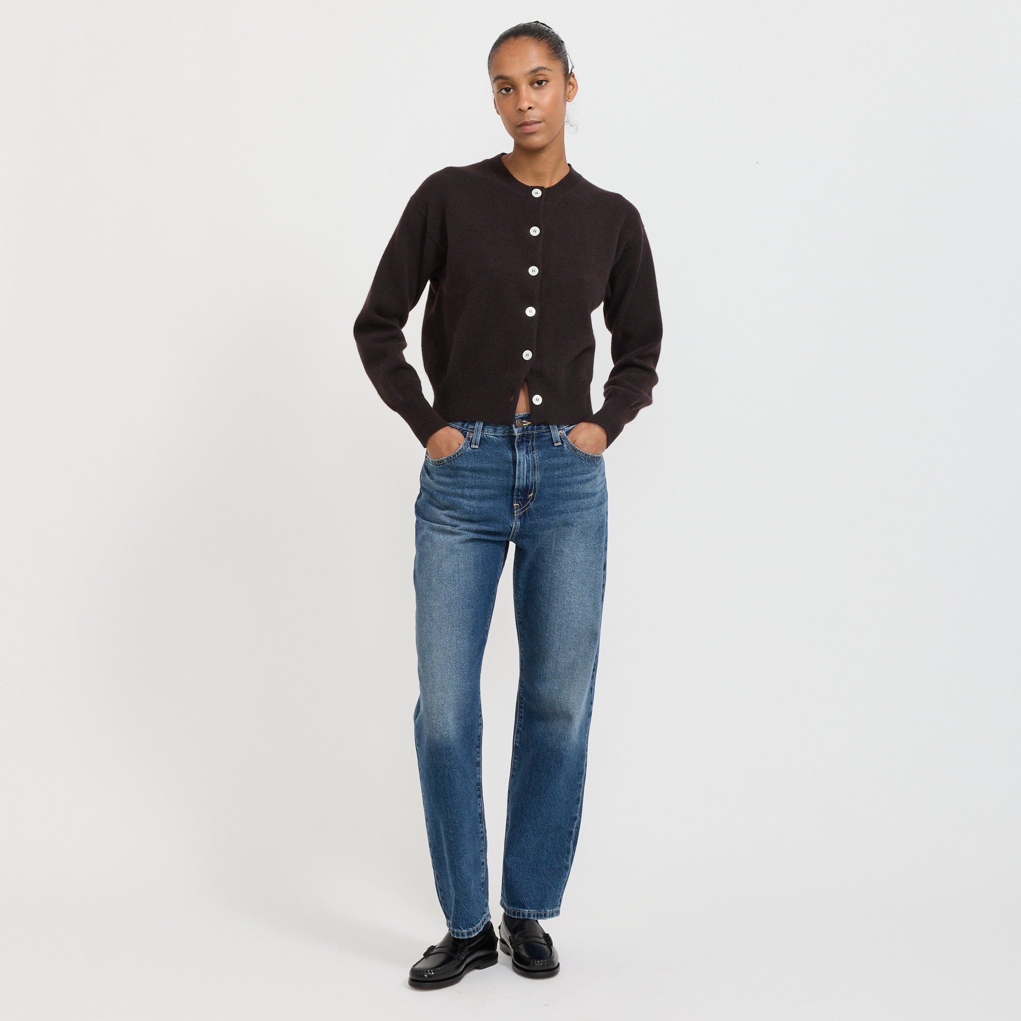 &Daughter | Ada Crewneck Cardigan Dark Brown | Maplestore