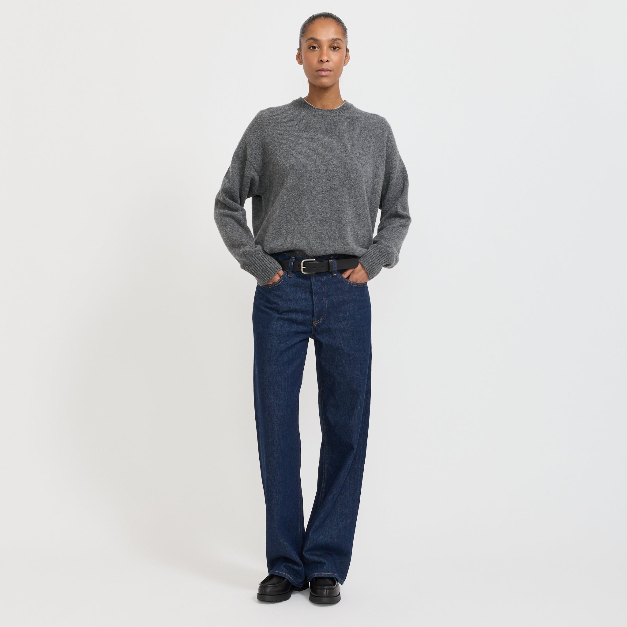 &Daughter | Innes Slouch Crewneck Derby Grey | Maplestore