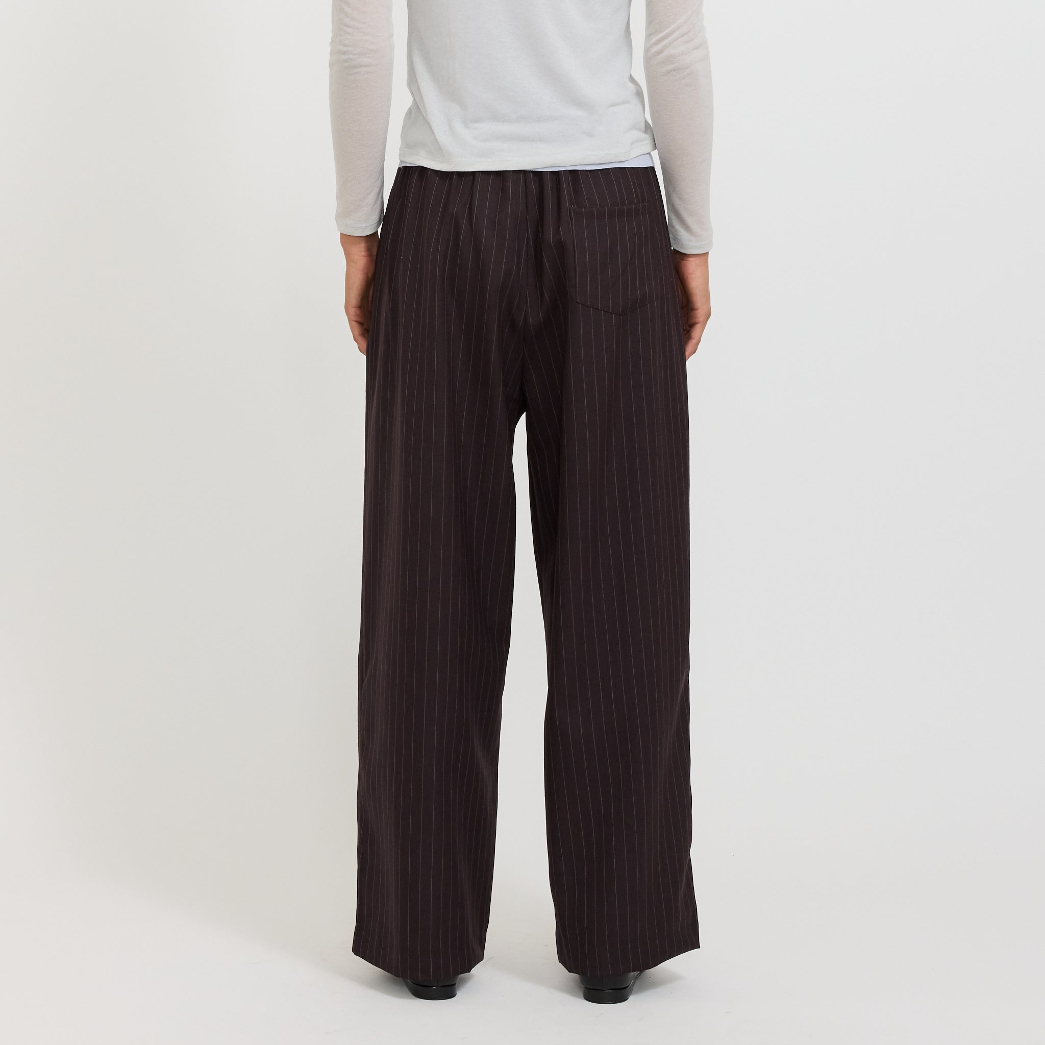 Deiji Studios | Drawcord Wool Pant Licorice | Maplestore