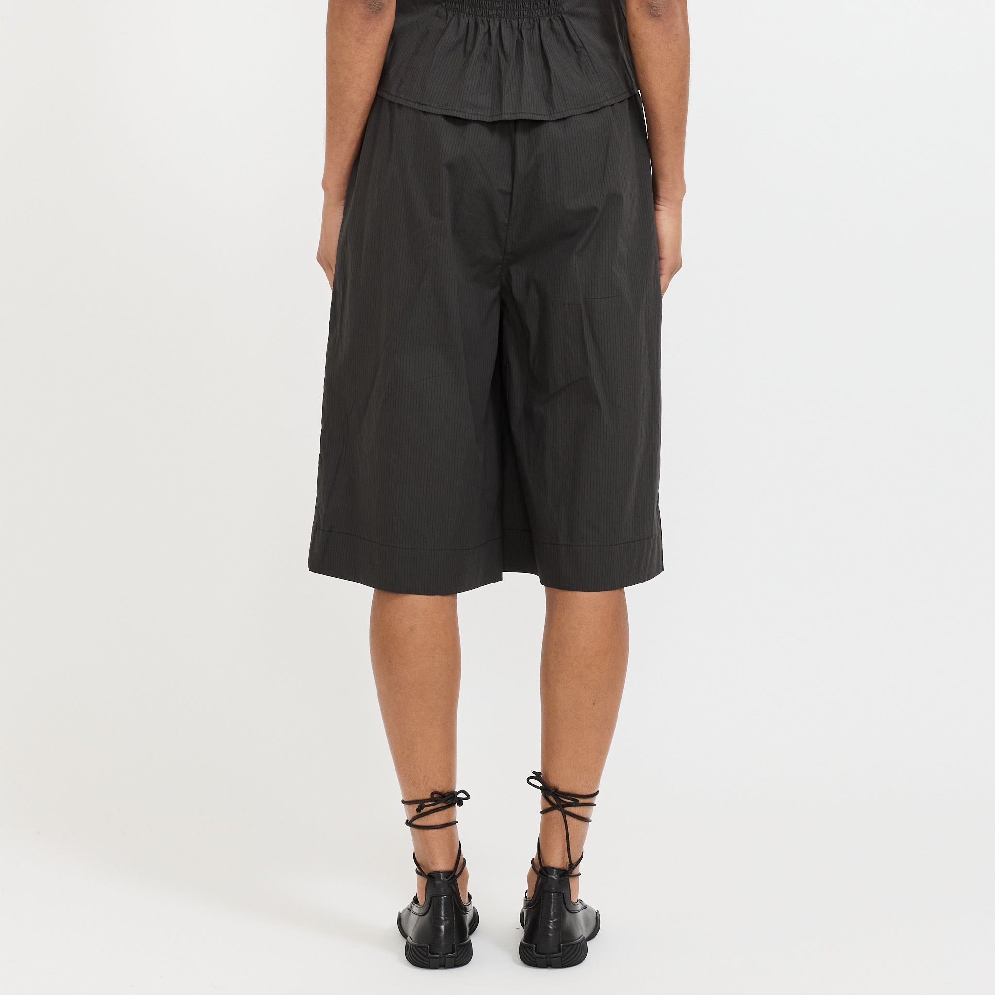 Long Lounger Black Stripe
