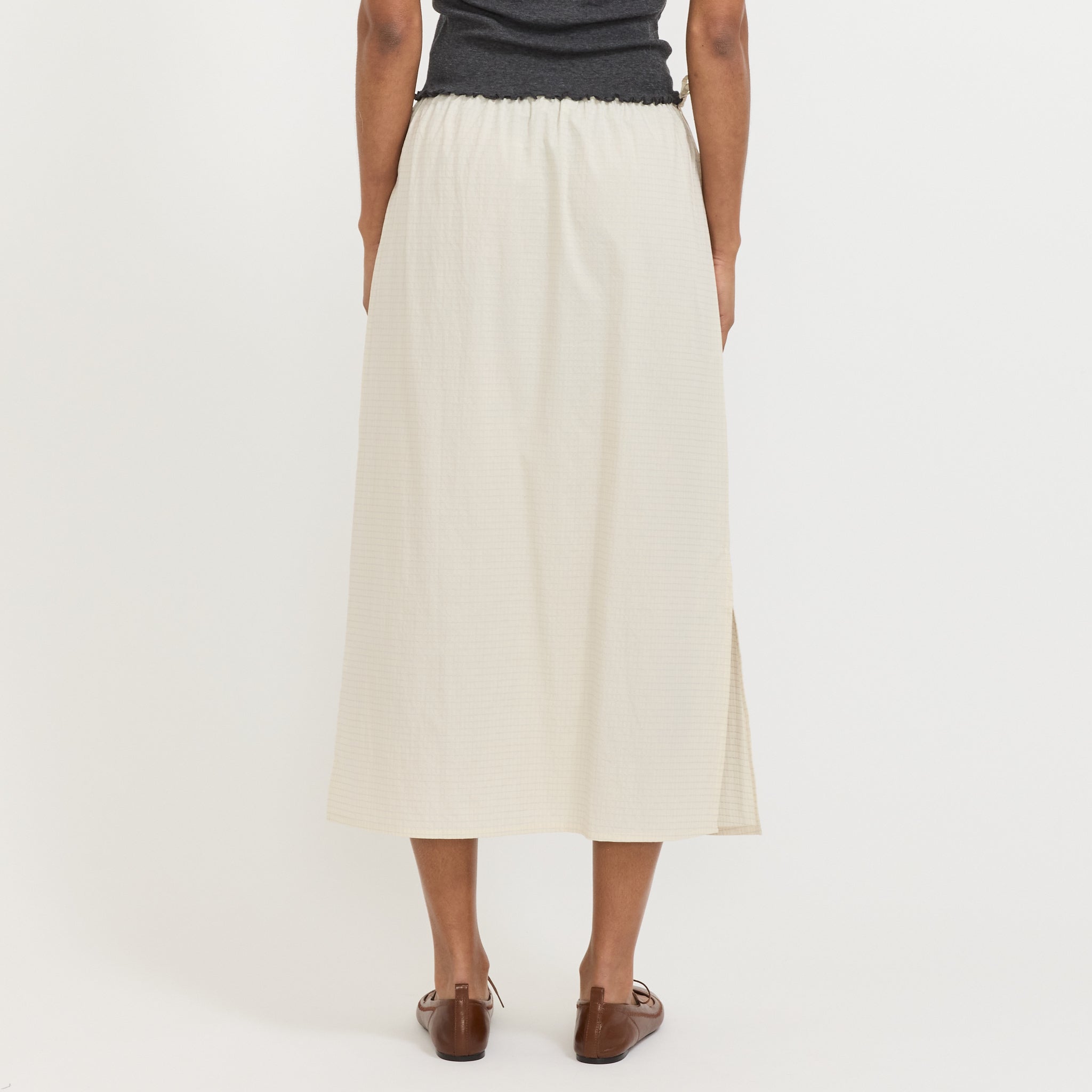 Mid Day Skirt Bone Check