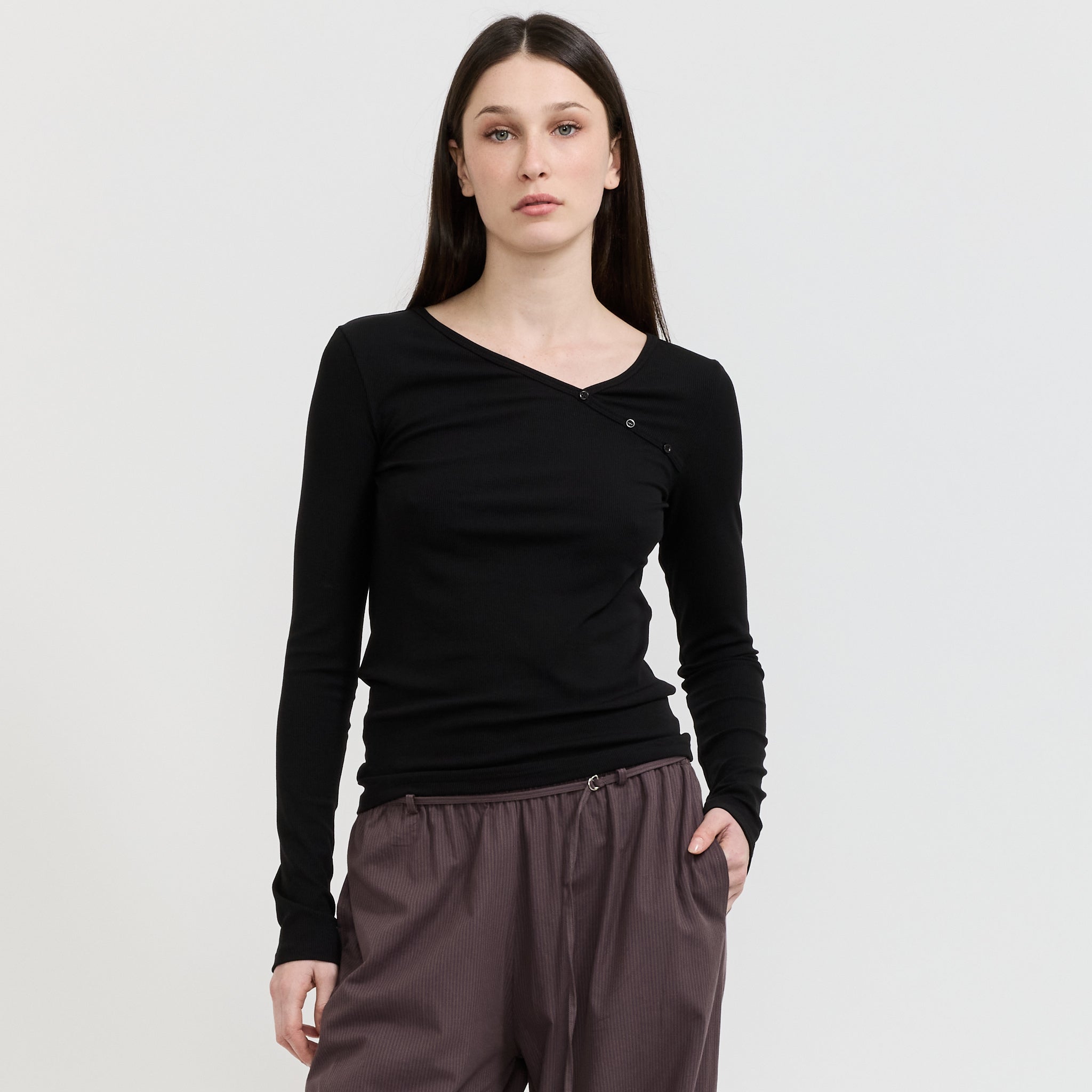 Multi Button Top Black