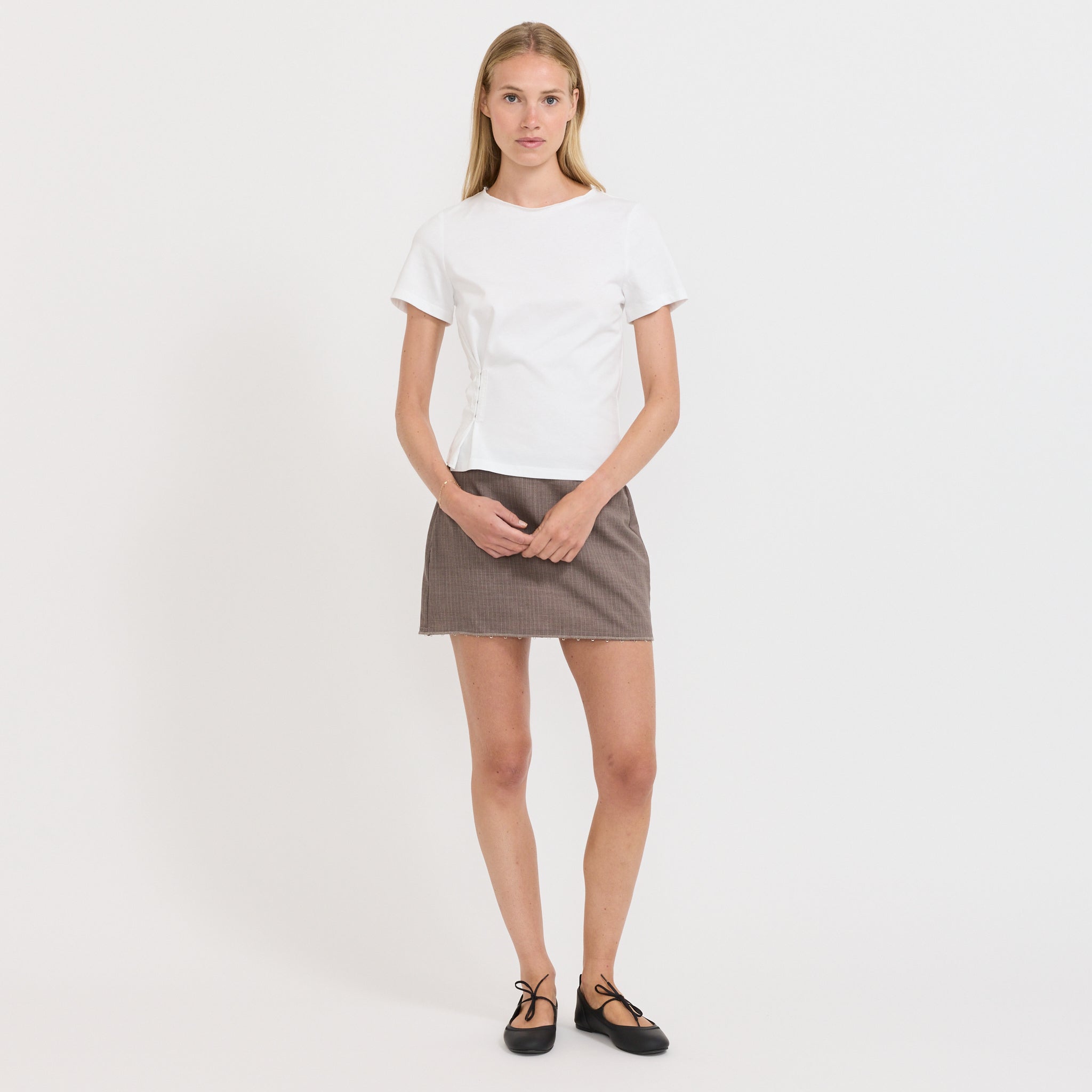 Deiji Studios | Pinch Tee White | Maplestore