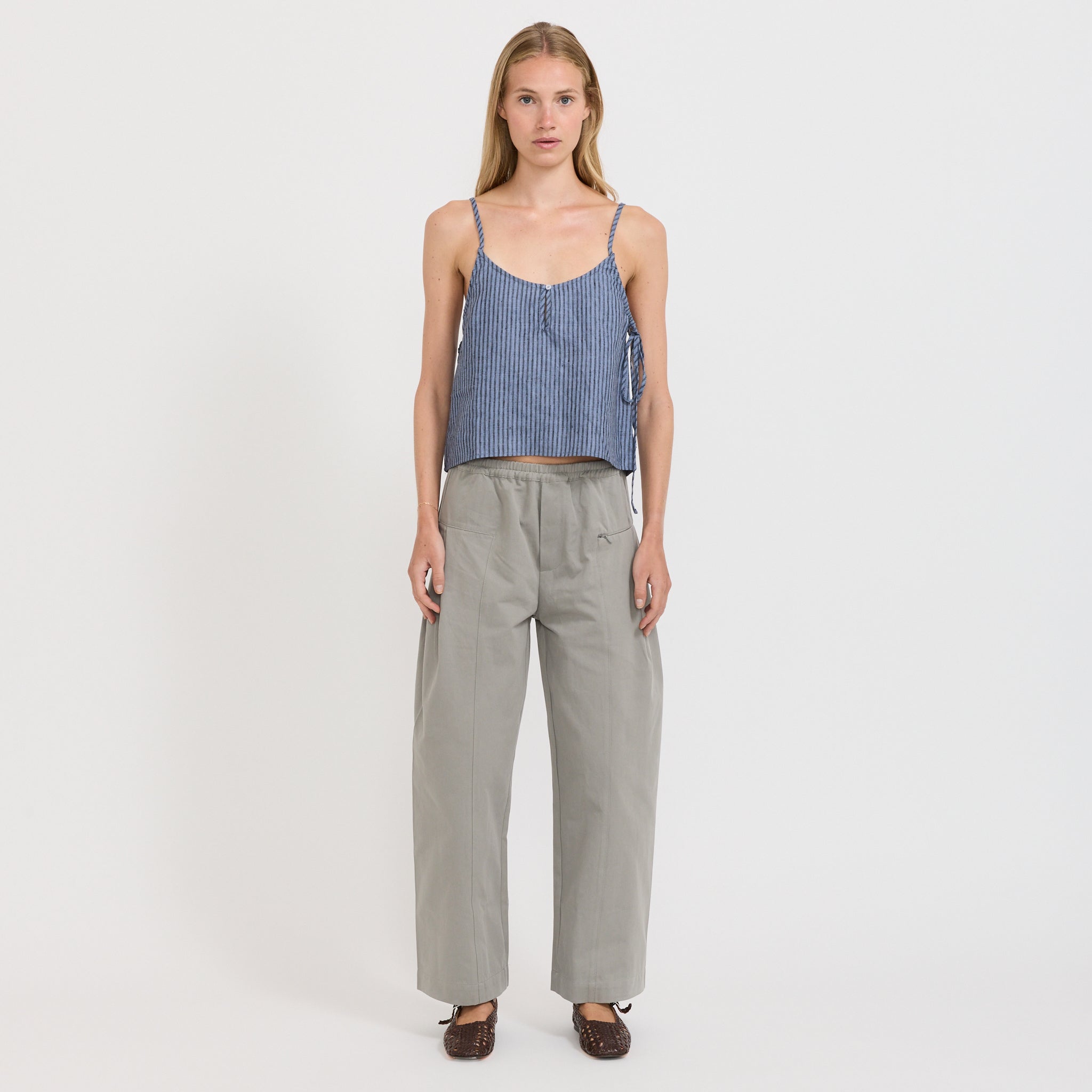 Deiji Studios | Pleat Pant Sage Grey | Maplestore