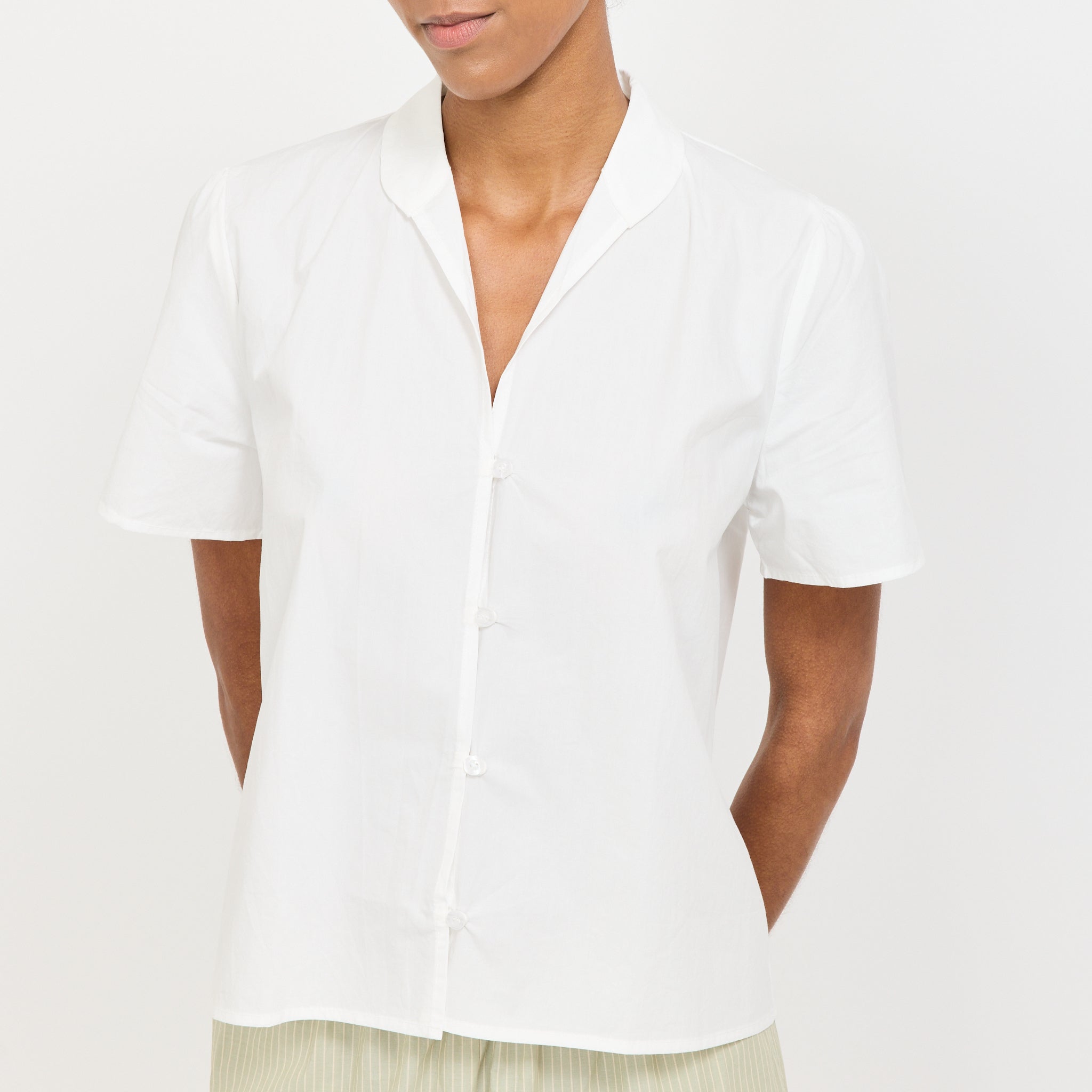 Sails Top White