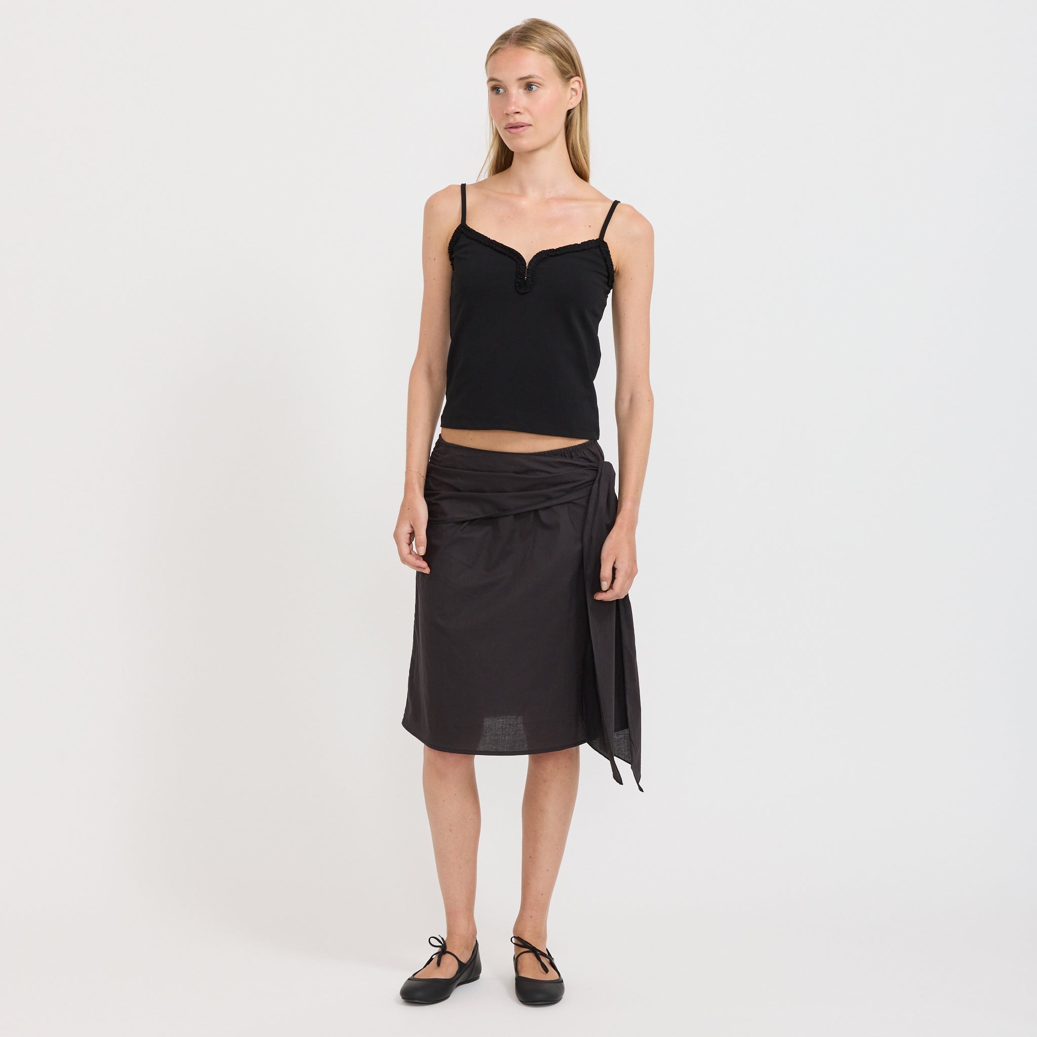 Deiji Studios | Scarf Midi Skirt Black | Maplestore