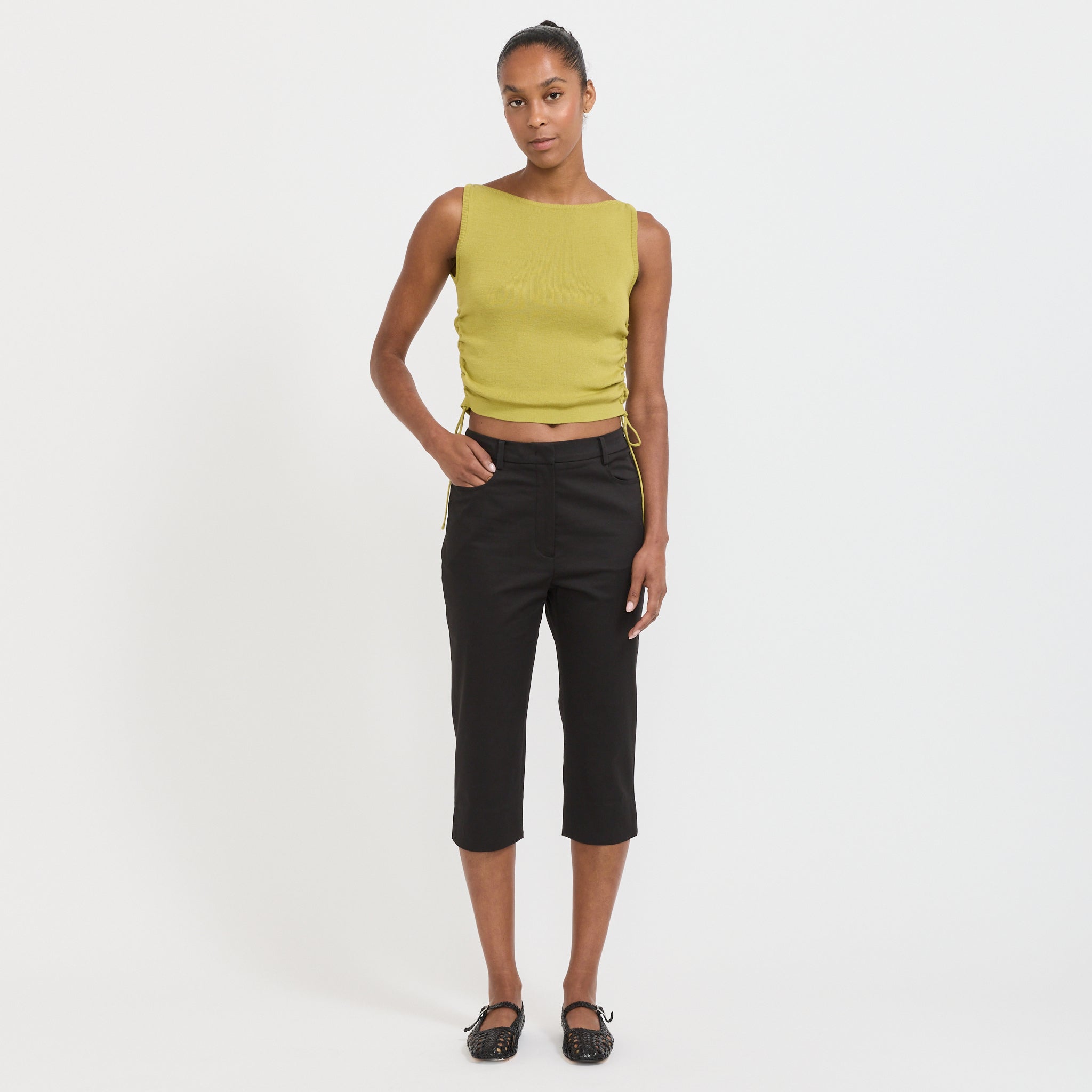 Capri Pants Black
