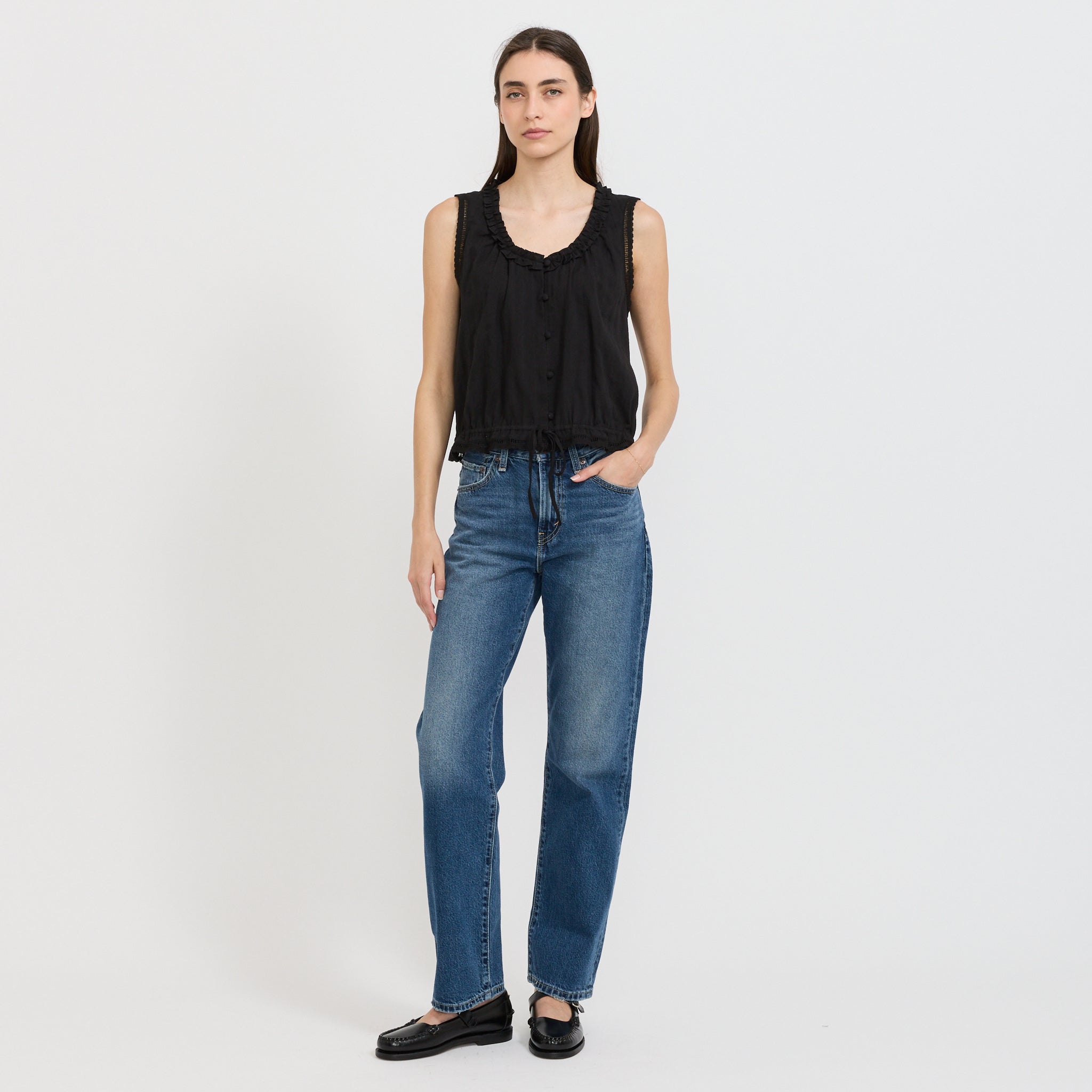 Frilled Sleeveless Blouse Black