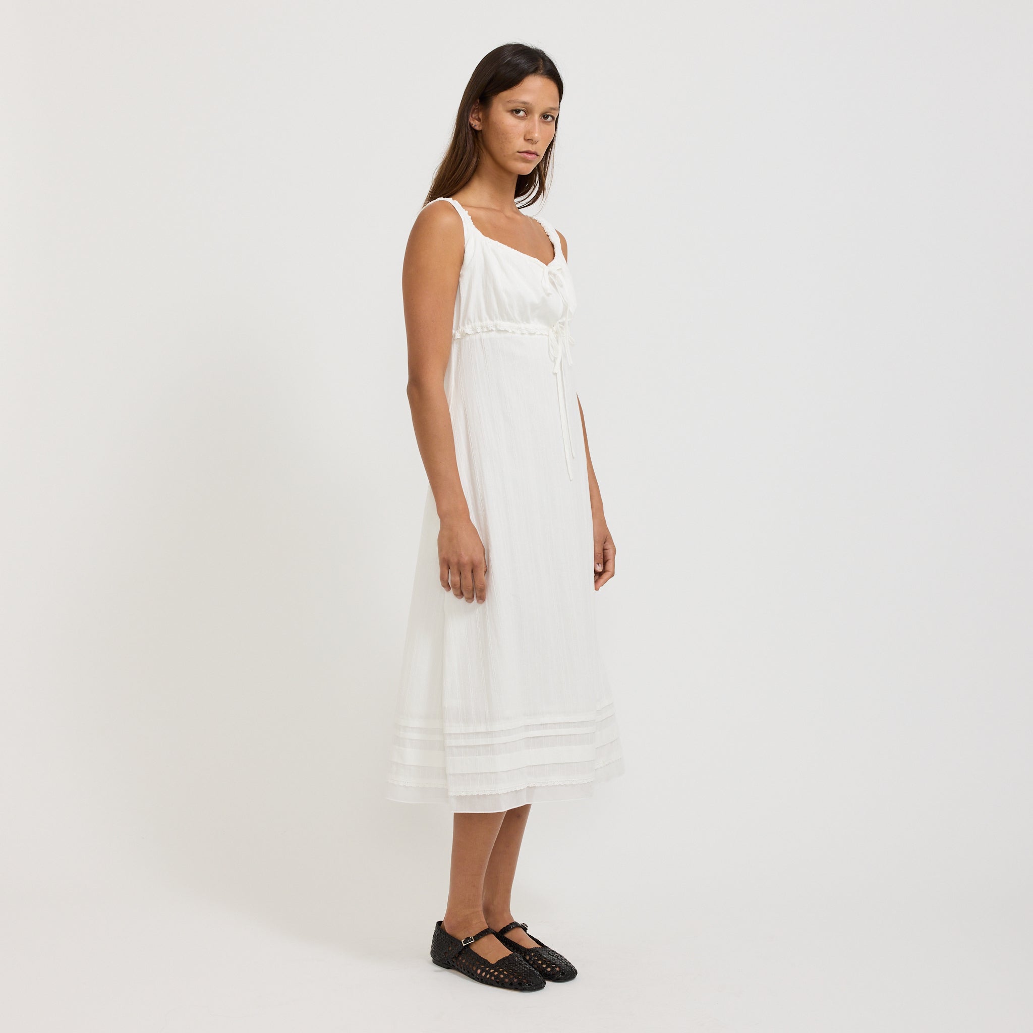 Shirring Ribboned Sleeveless Dress Ivory