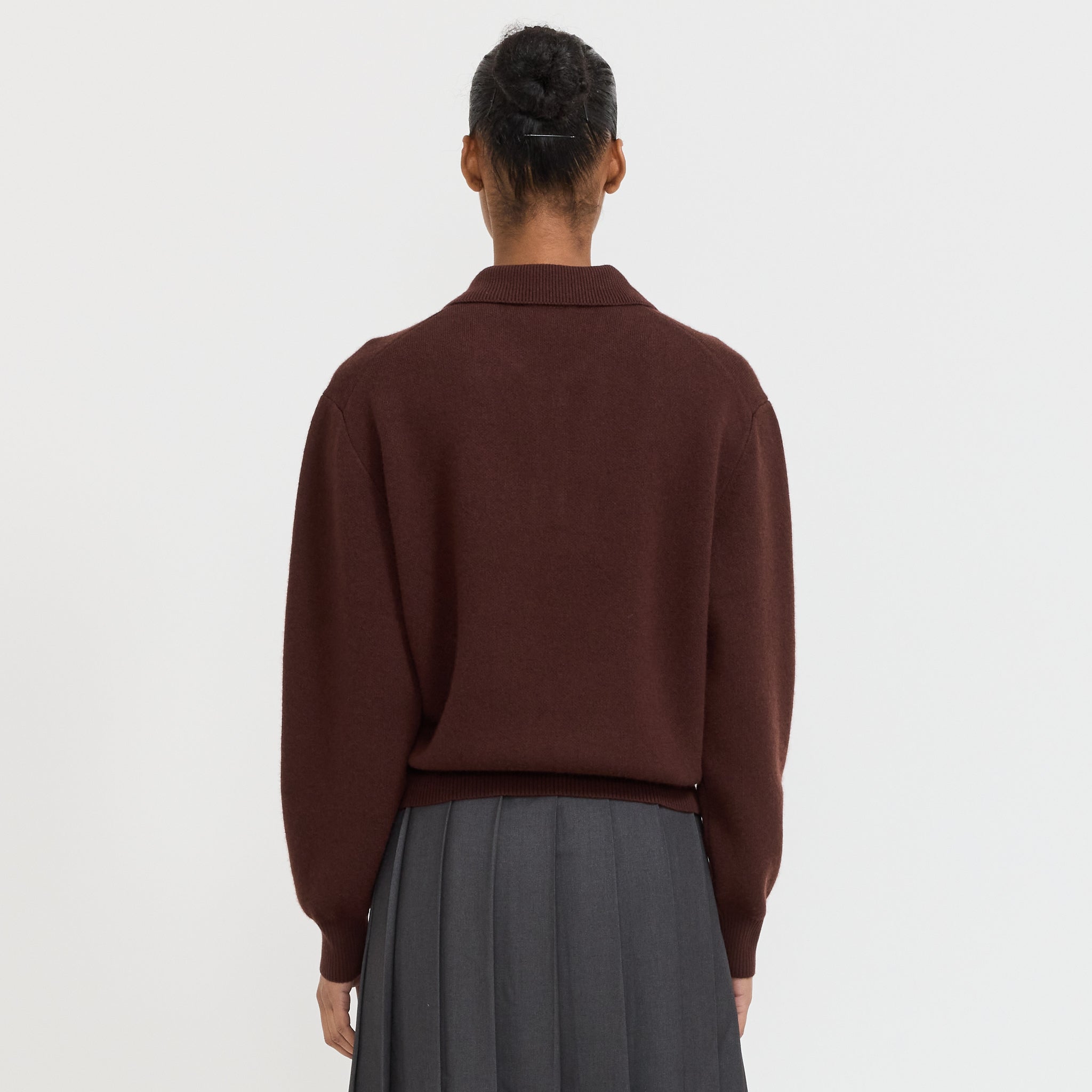 Dunst | Unisex Cashmere Collared Sweater Brown | Maplestore