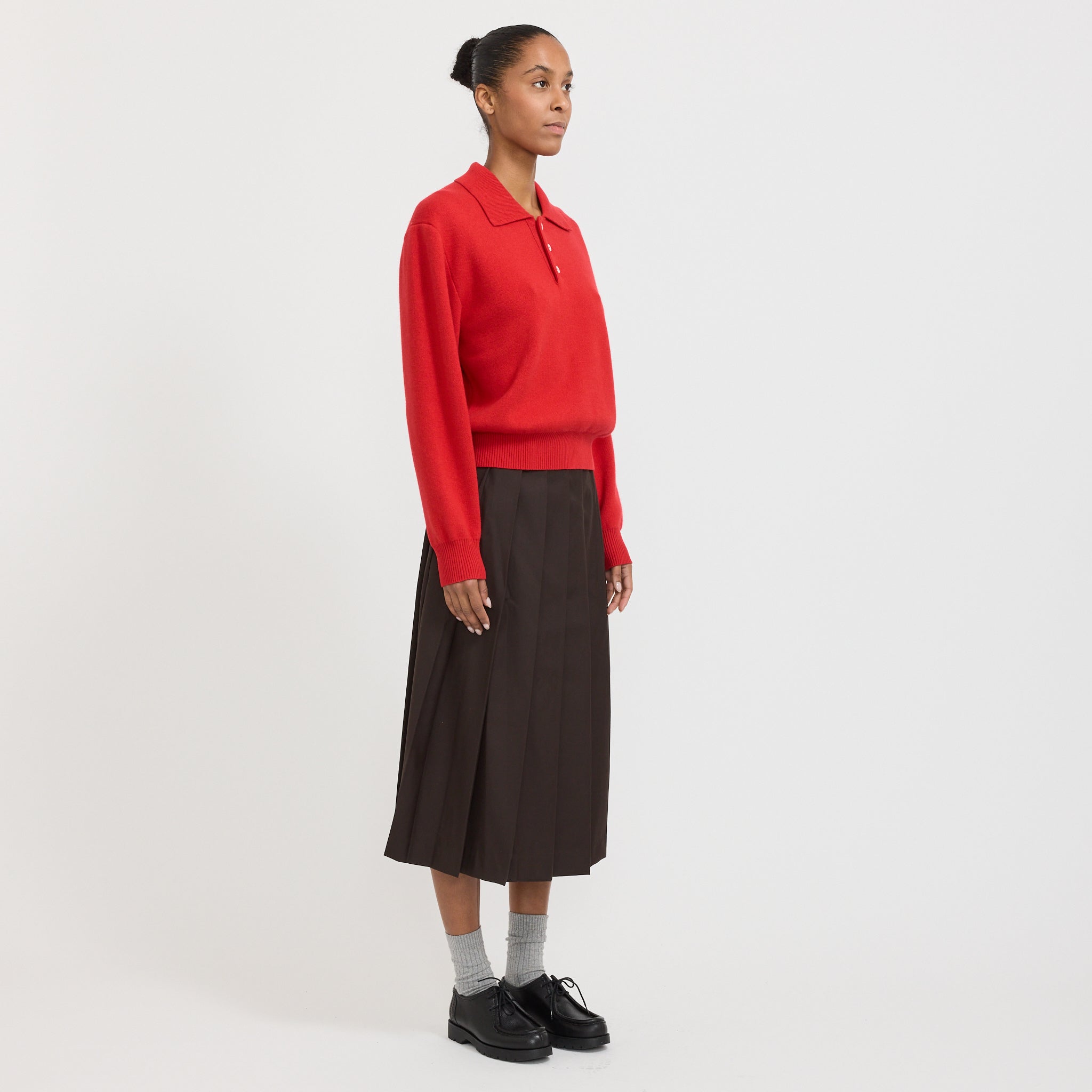 Dunst | Unisex Cashmere Collared Sweater Red | Maplestore
