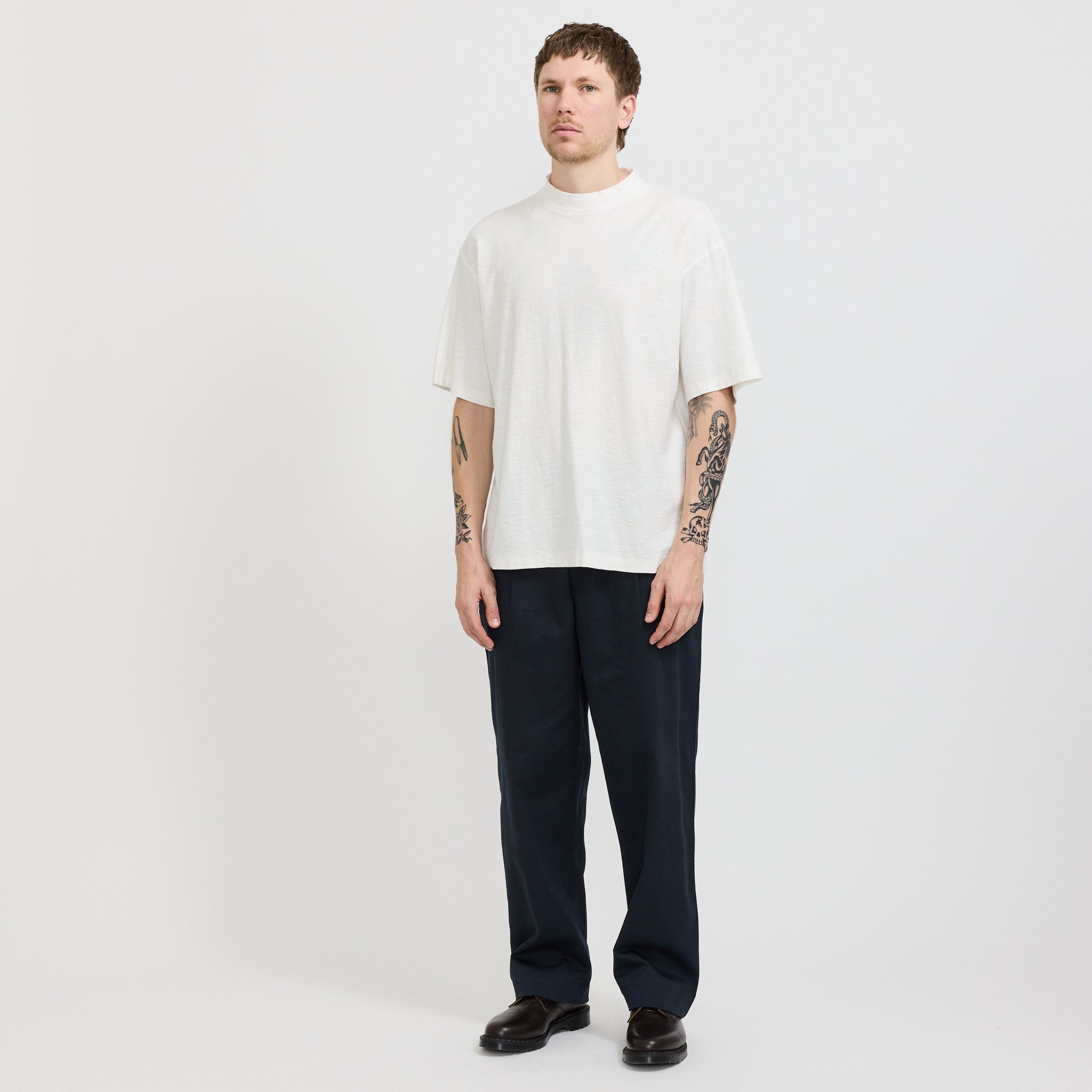 Eastlogue | Mock Neck T-Shirt Off White | Maplestore