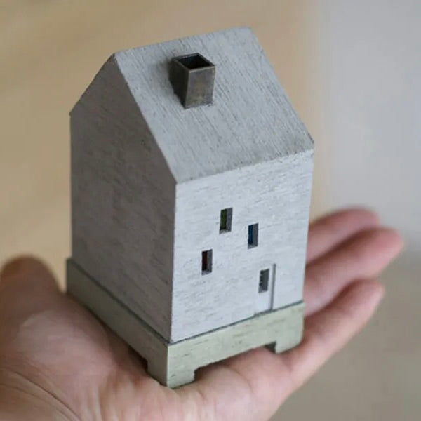 Pull Push Japan | House Incense Pot Green | Maplestore