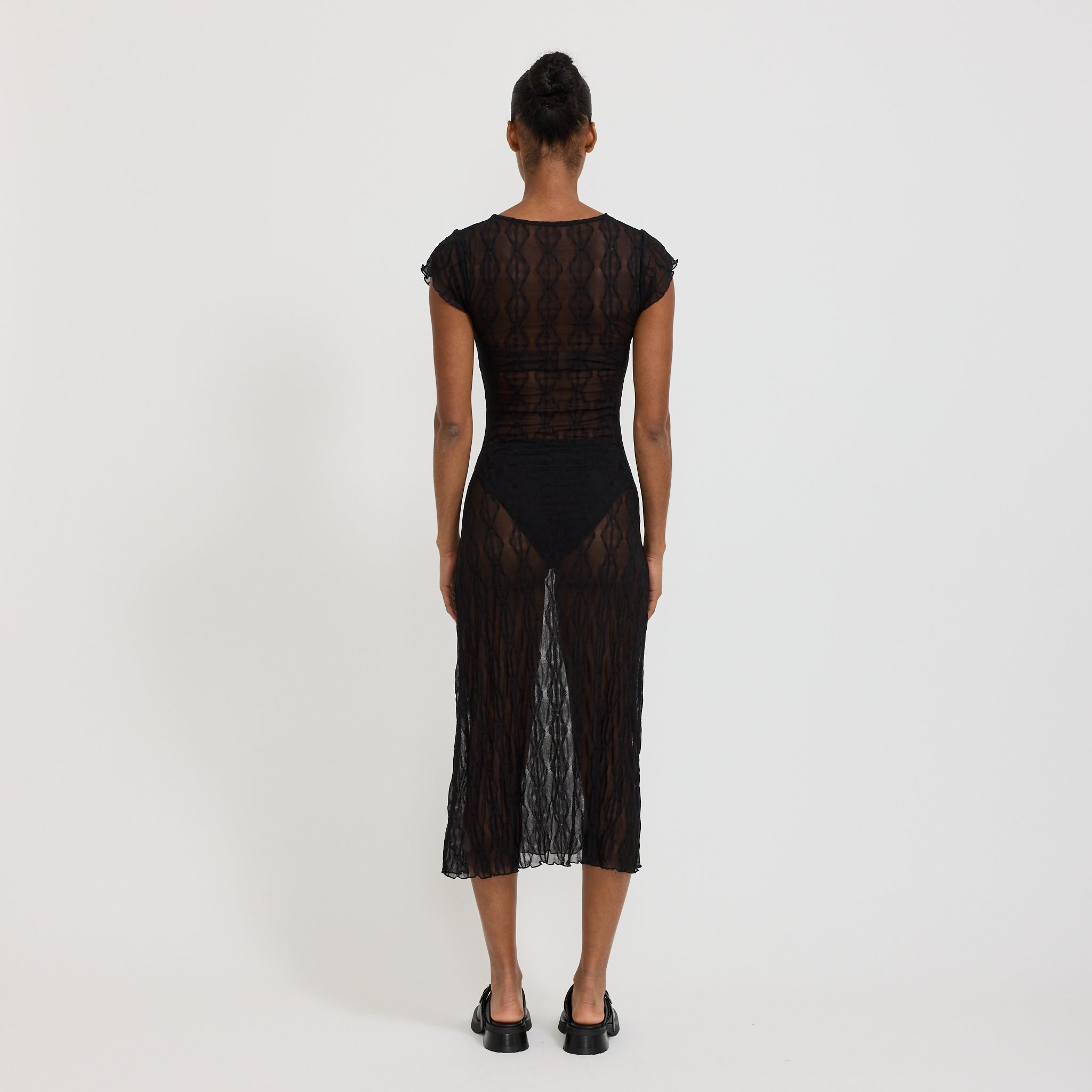 Find Me Now | Mariposa Lace Midi Dress Night | Maplestore