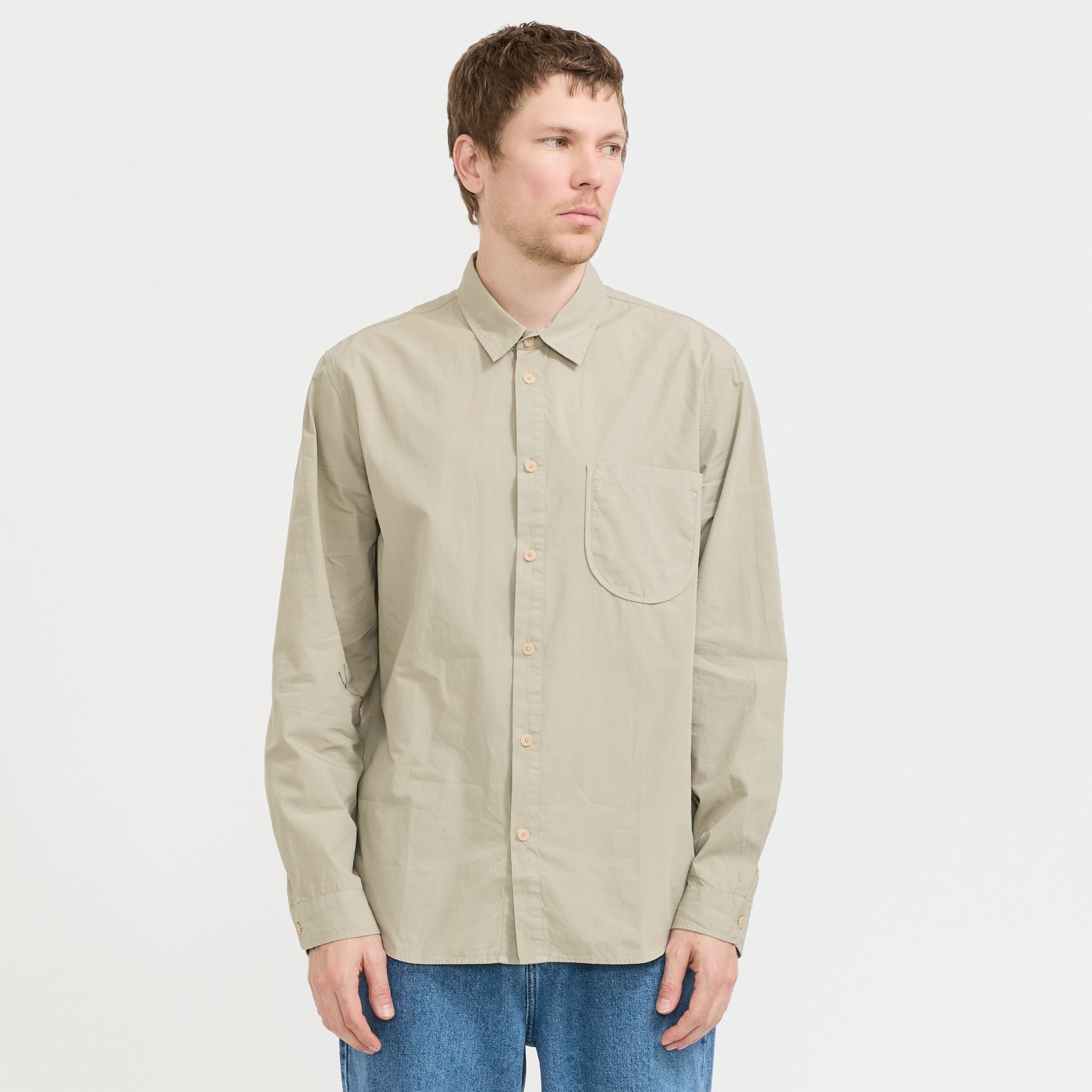 Folk | Curve Shirt Silver Sage | Maplestore