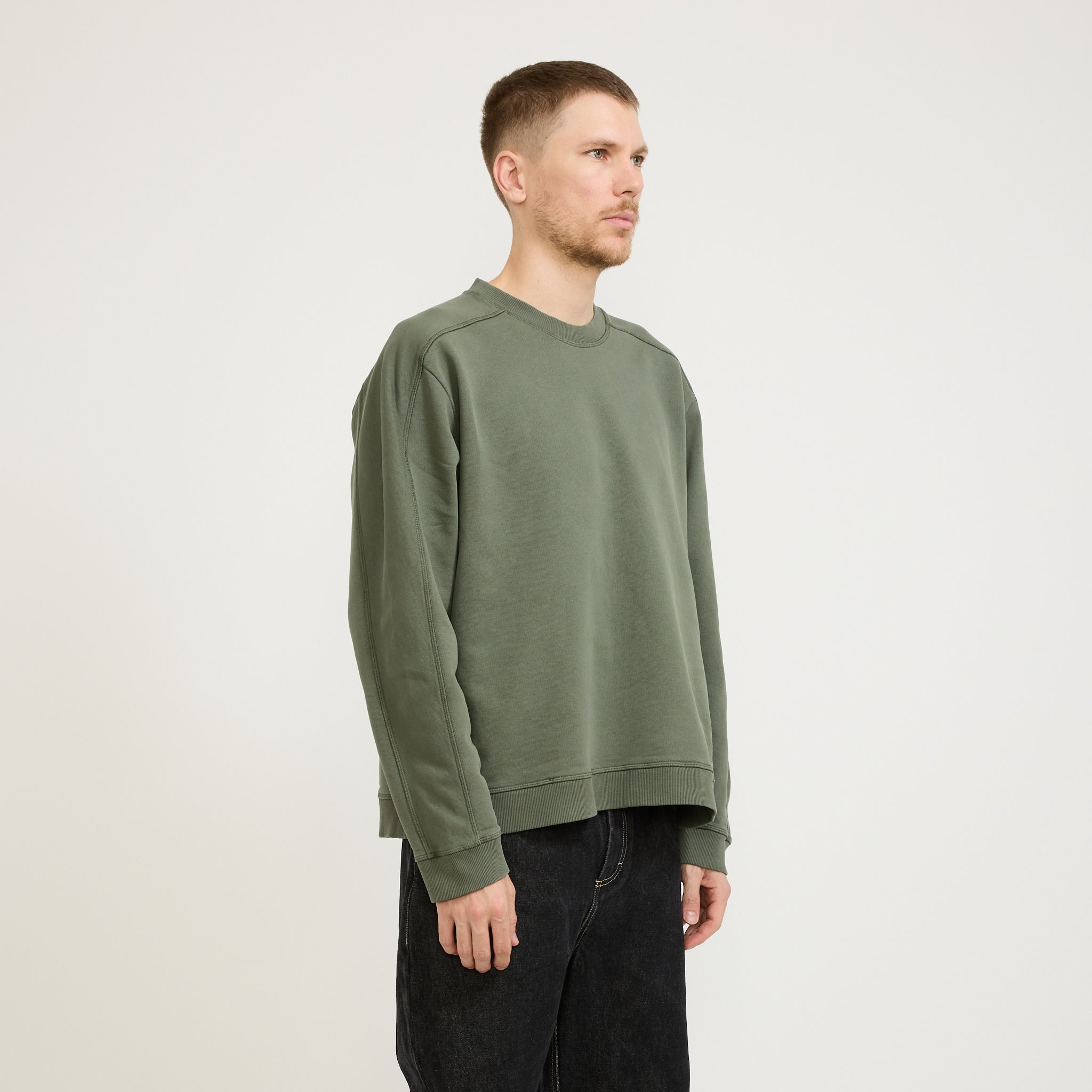 Folk | Prism Sweat Dark Sage | Maplestore