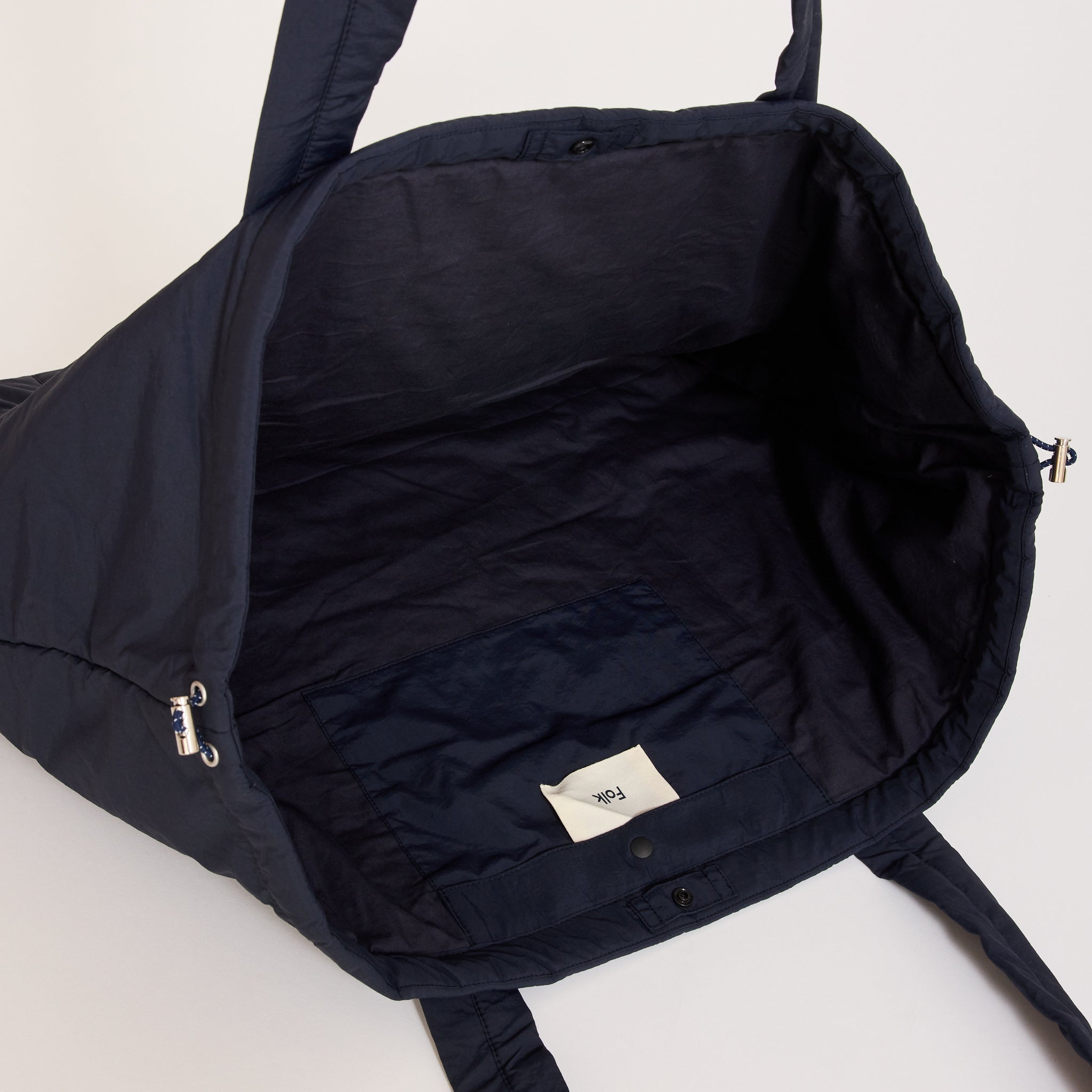 Folk | Wadded Tote Bag Navy | Maplestore