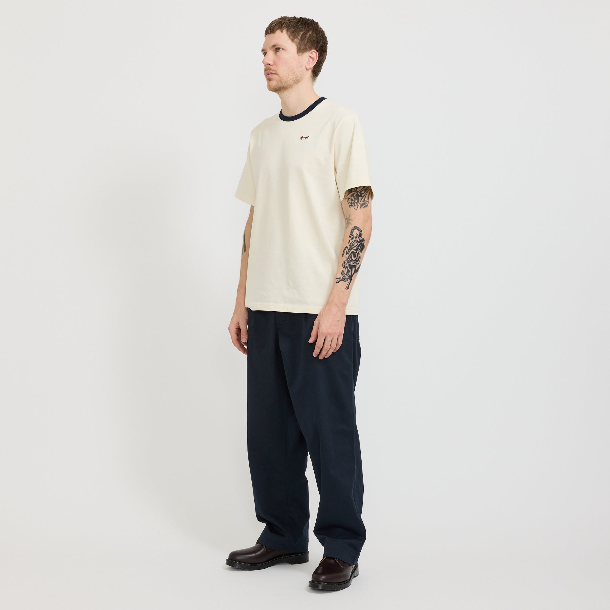 Foret | Ray T-Shirt Cloud/Navy | Maplestore
