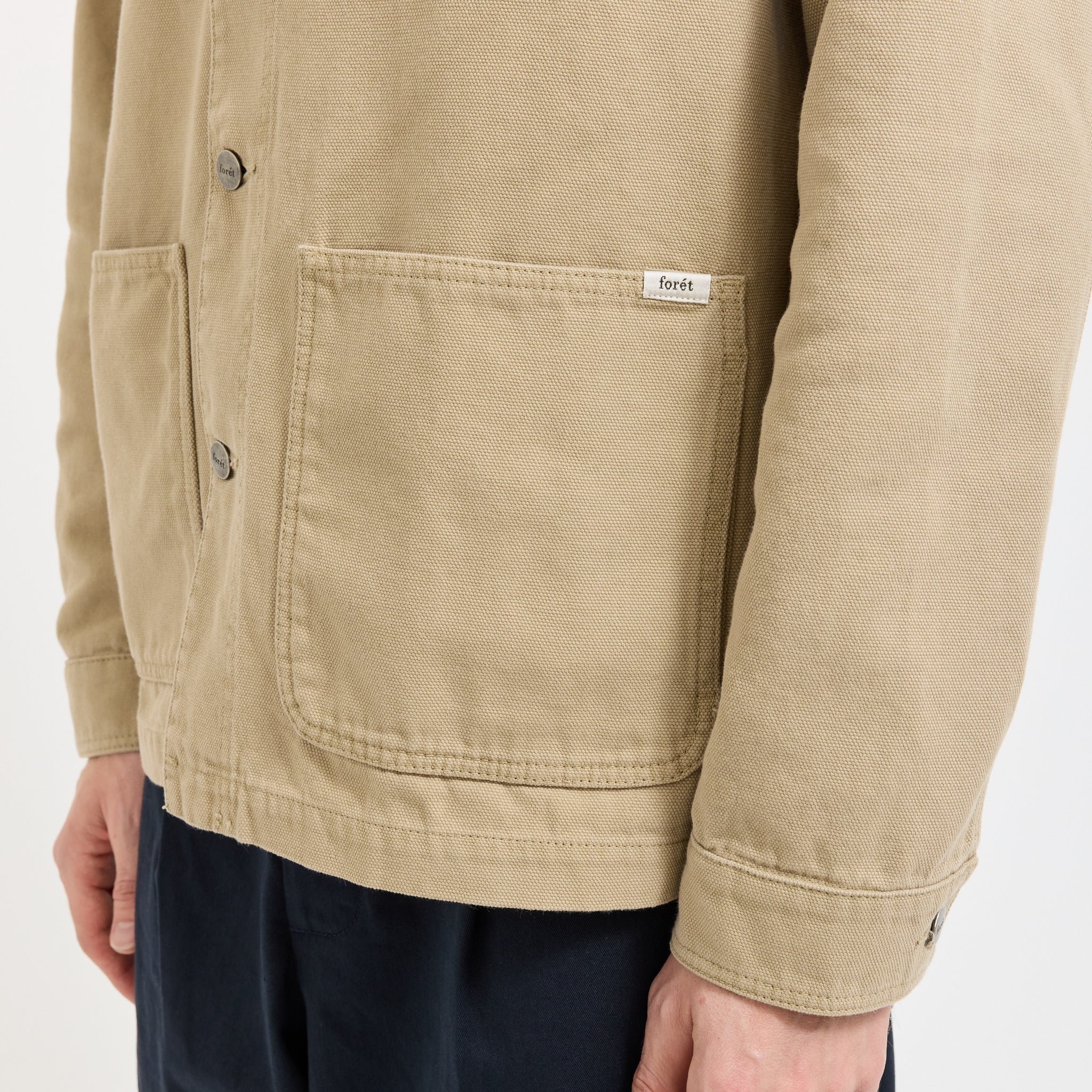 Foret | Wood Embroidery Overshirt Khaki | Maplestore