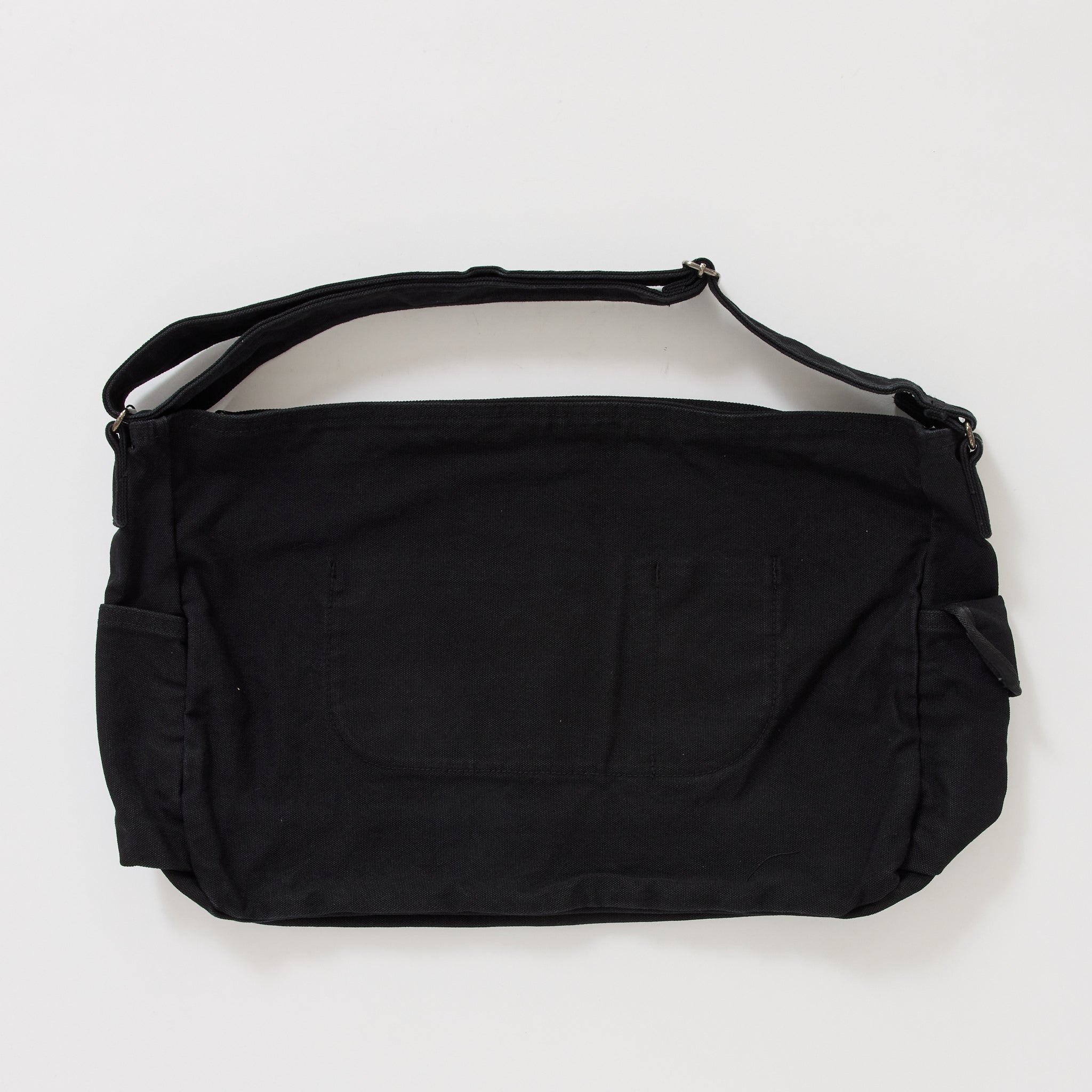 Frizmworks | Heavy Canvas Shoulder Bag Black | Maplestore