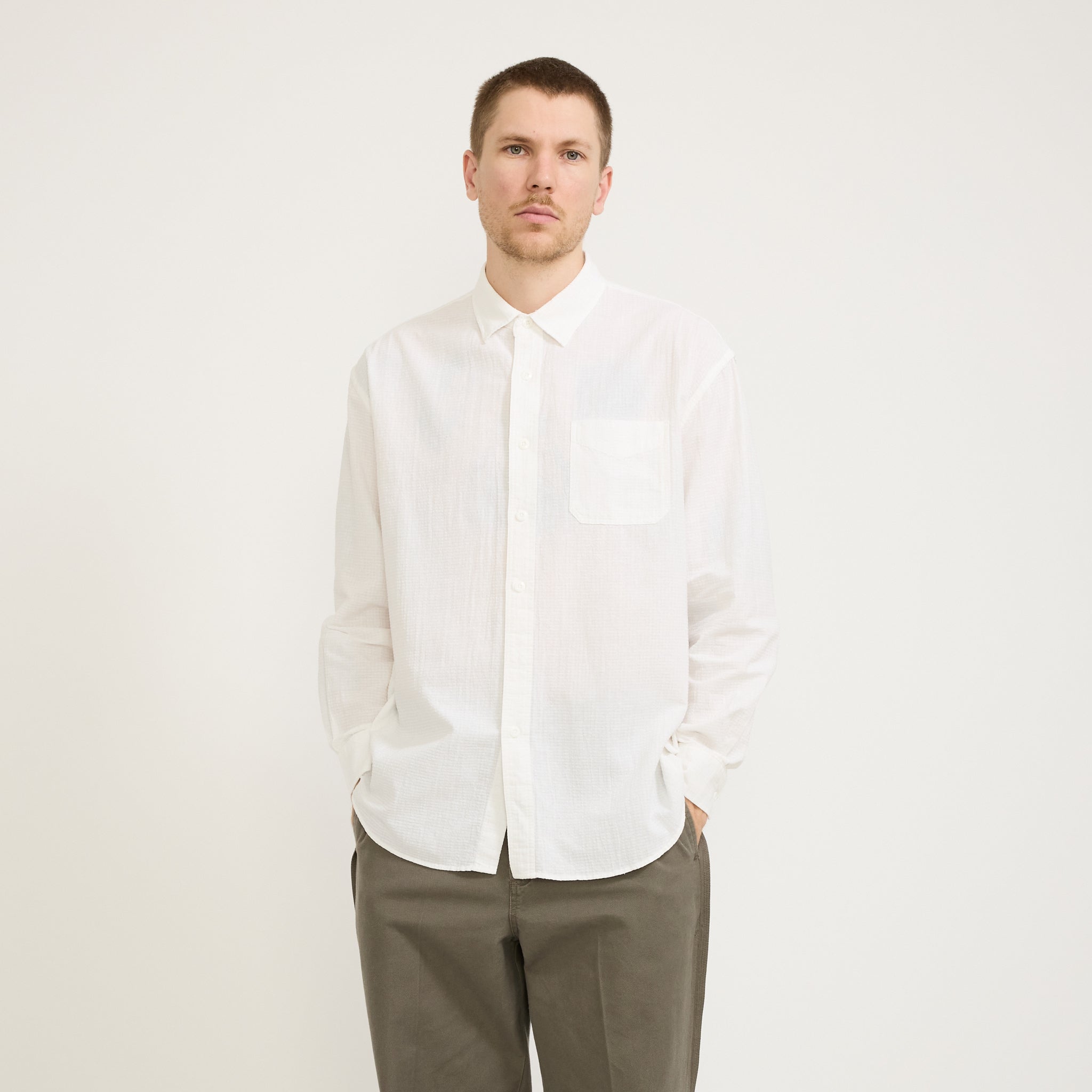 Frizmworks | OG Dobby Weave Seersucker Shirt White | Maplestore