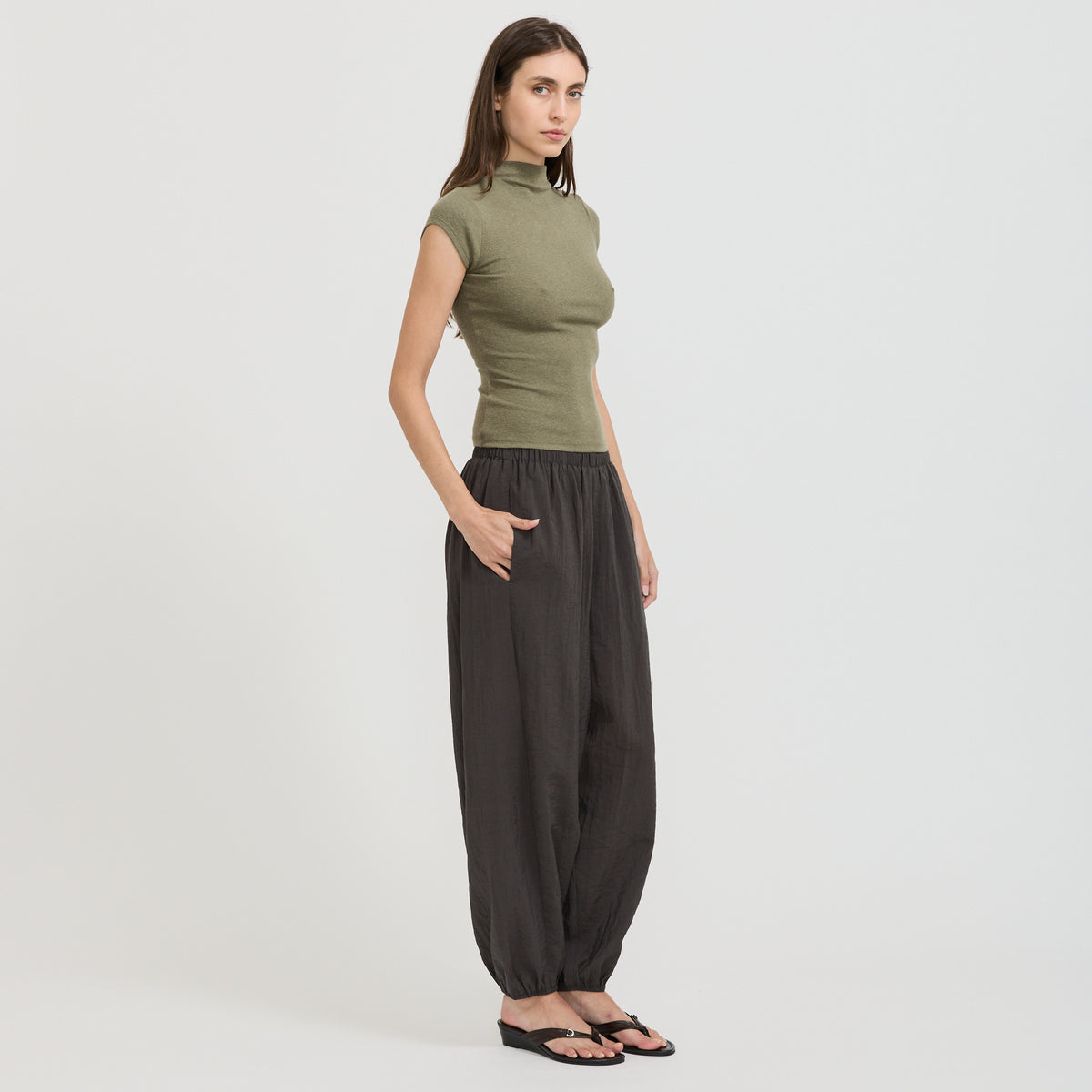 Gem Tee Olive