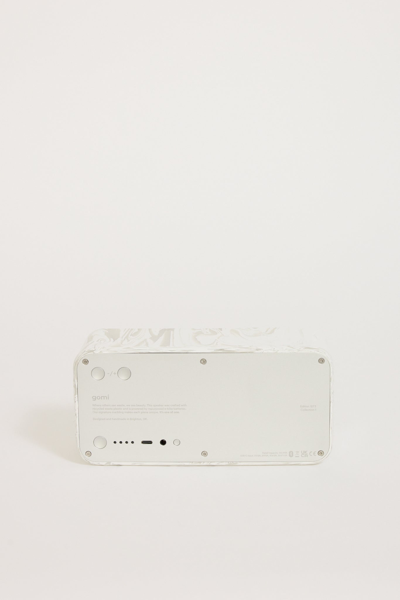 Gomi | Gomi Speaker Pearl | Maplestore