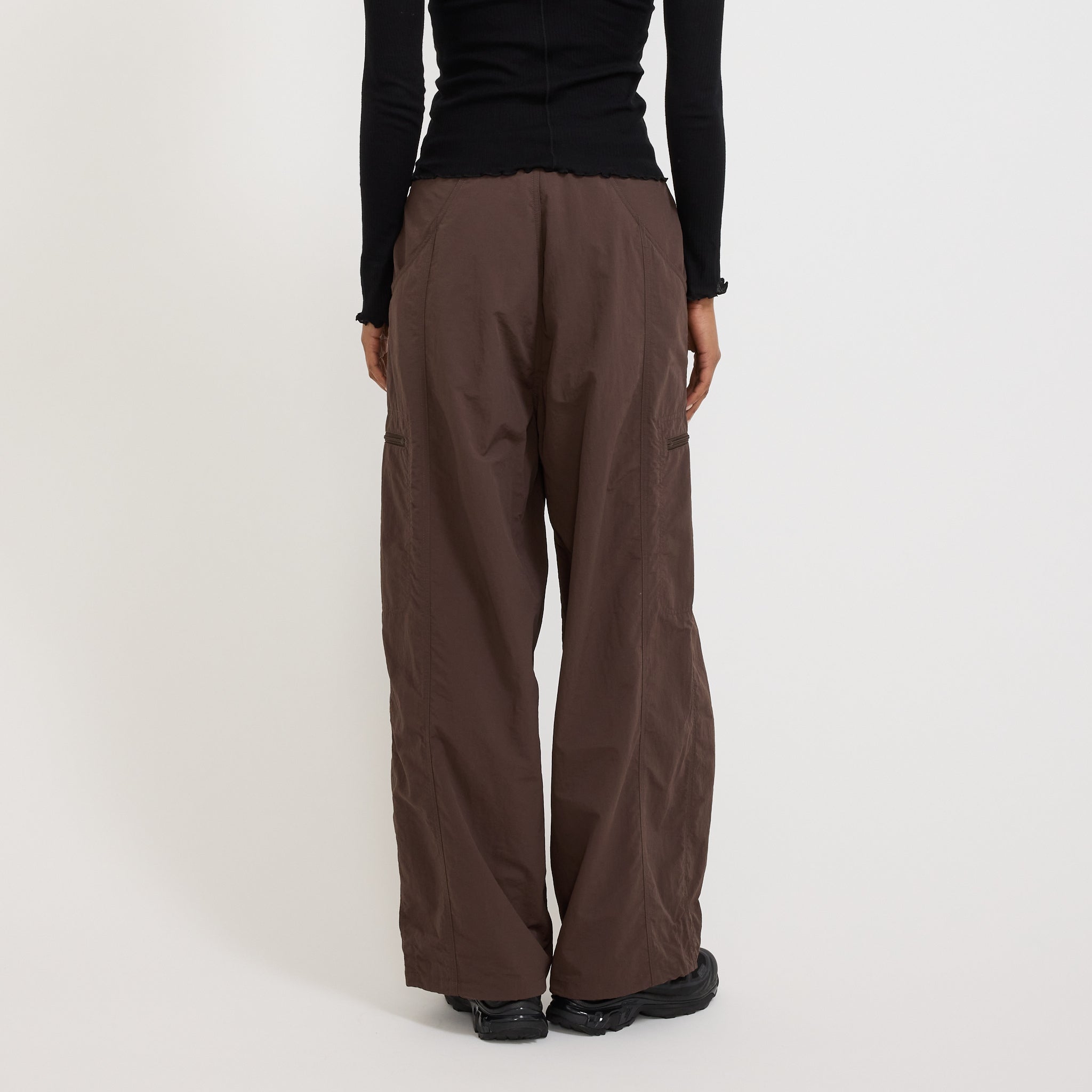 Gramicci | Loose Balloon Pant Deep Brown | Maplestore