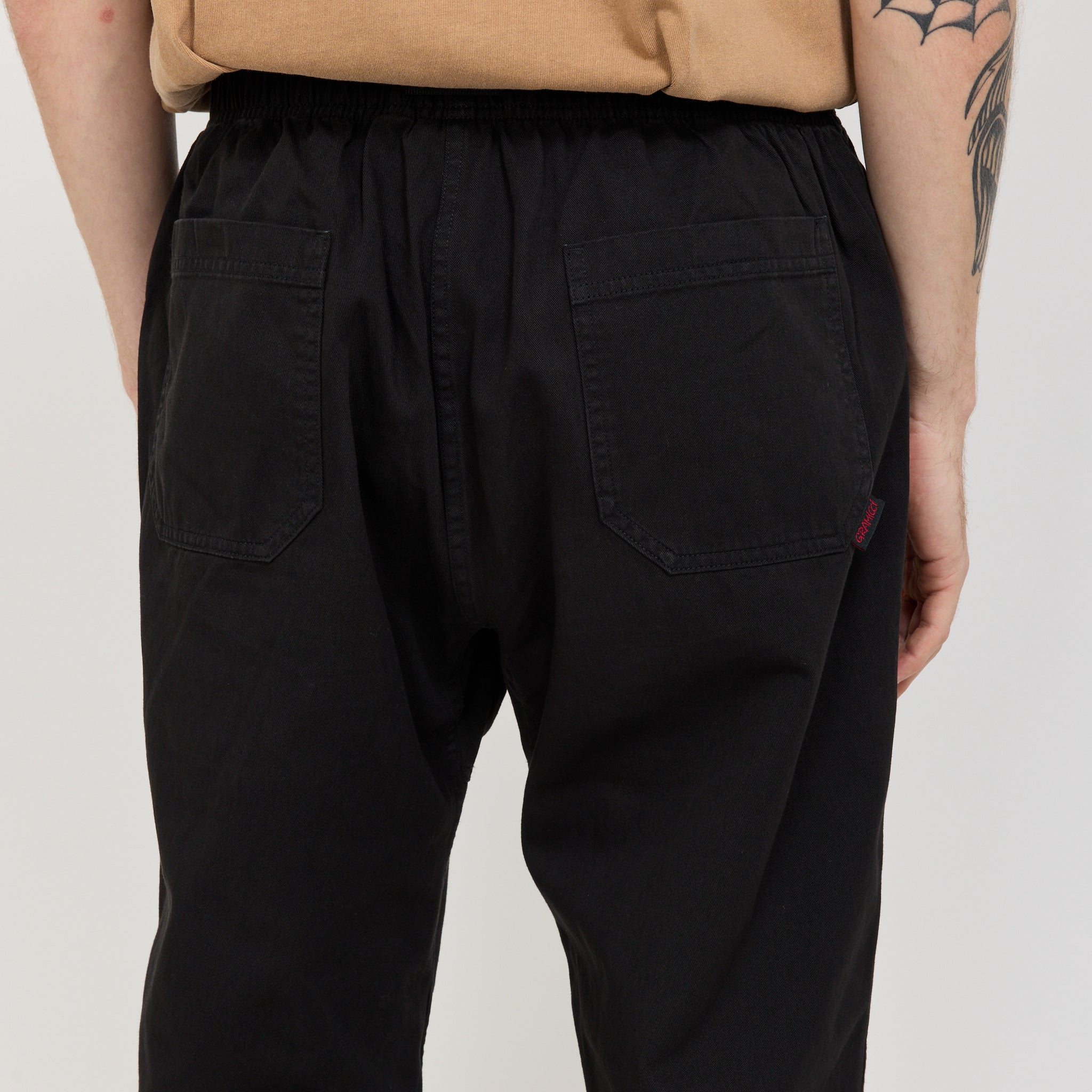 Gramicci | Loose Tapered Ridge Pant Black | Maplestore
