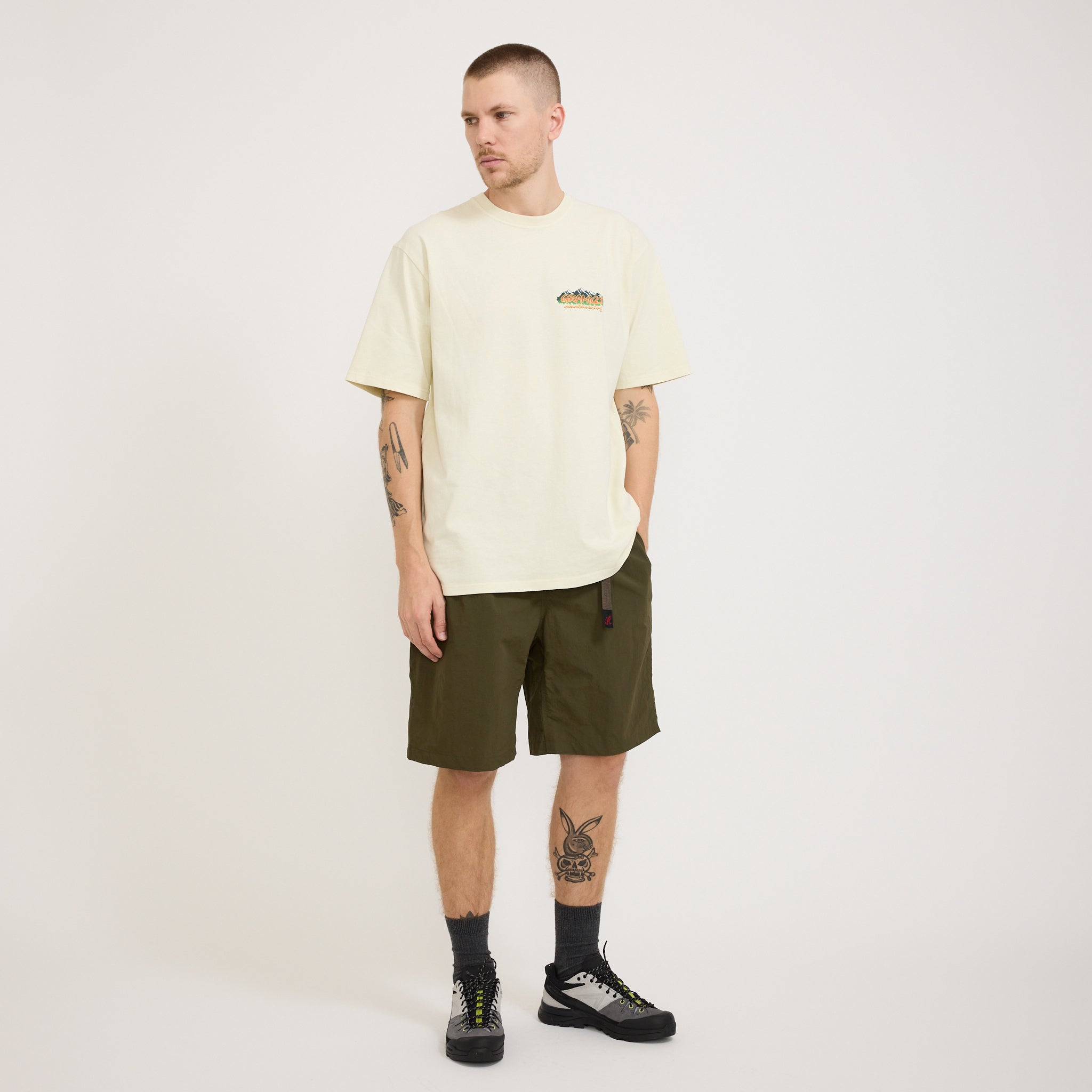Gramicci | Nylon Loose Short Deep Olive | Maplestore