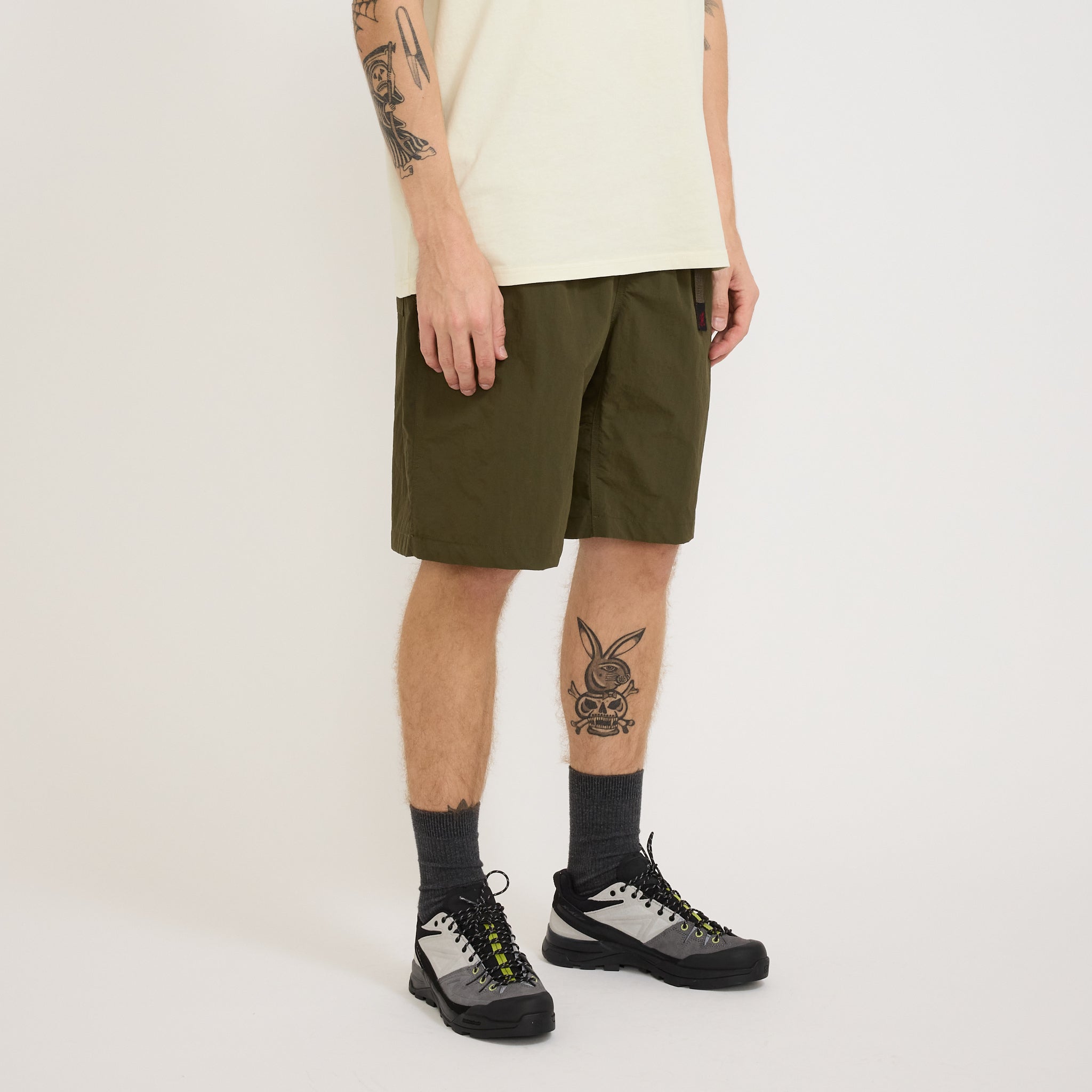 Gramicci | Nylon Loose Short Deep Olive | Maplestore