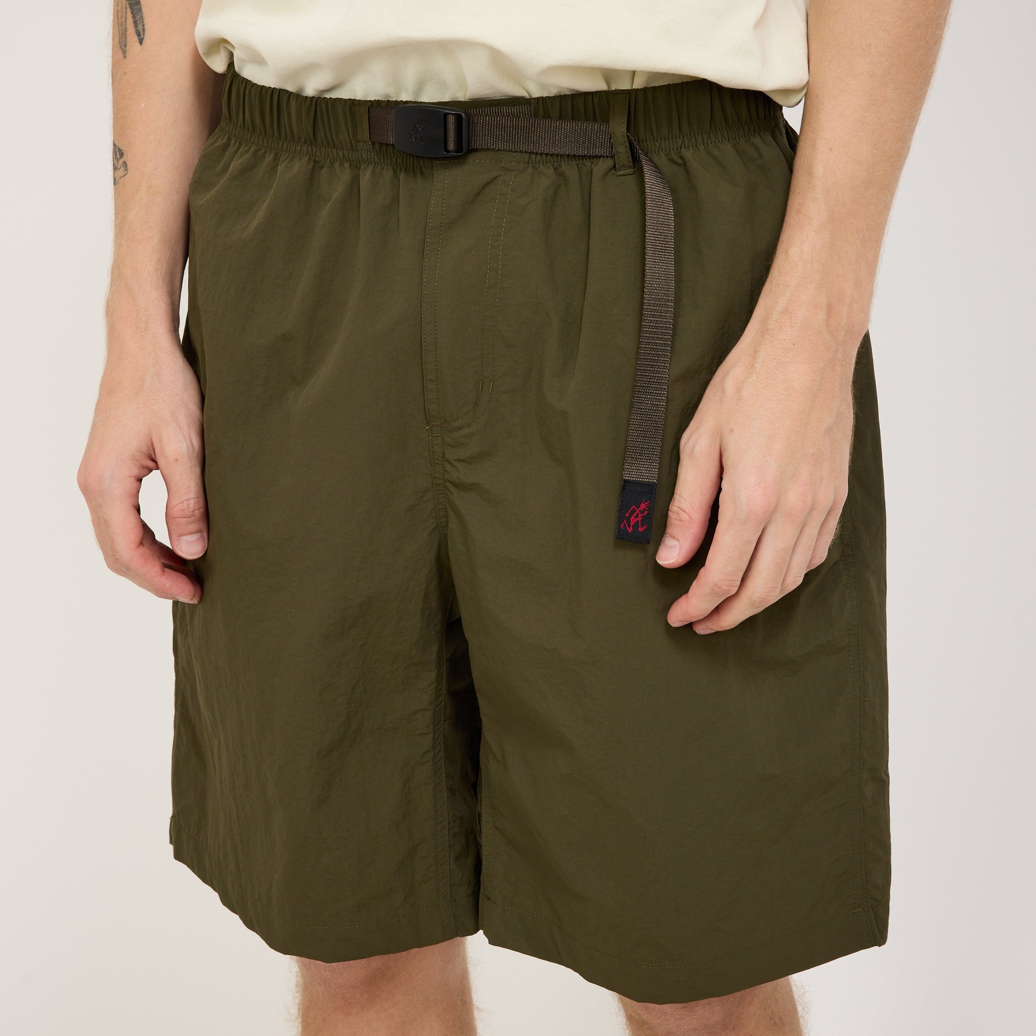 Gramicci | Nylon Loose Short Deep Olive | Maplestore