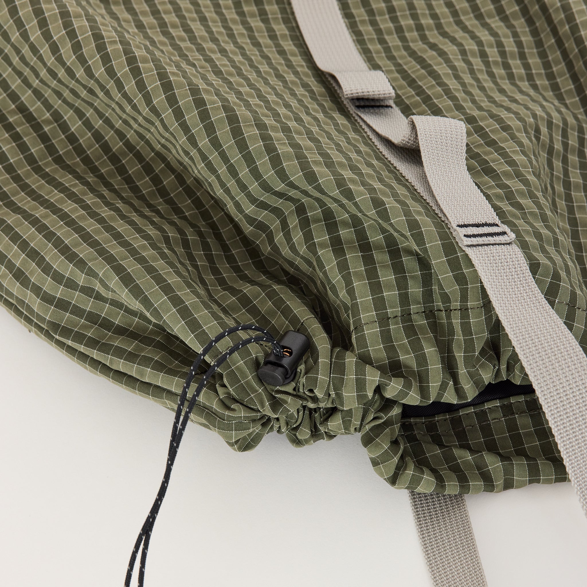 Gramicci | Plaid Climbing Tote Olive | Maplestore