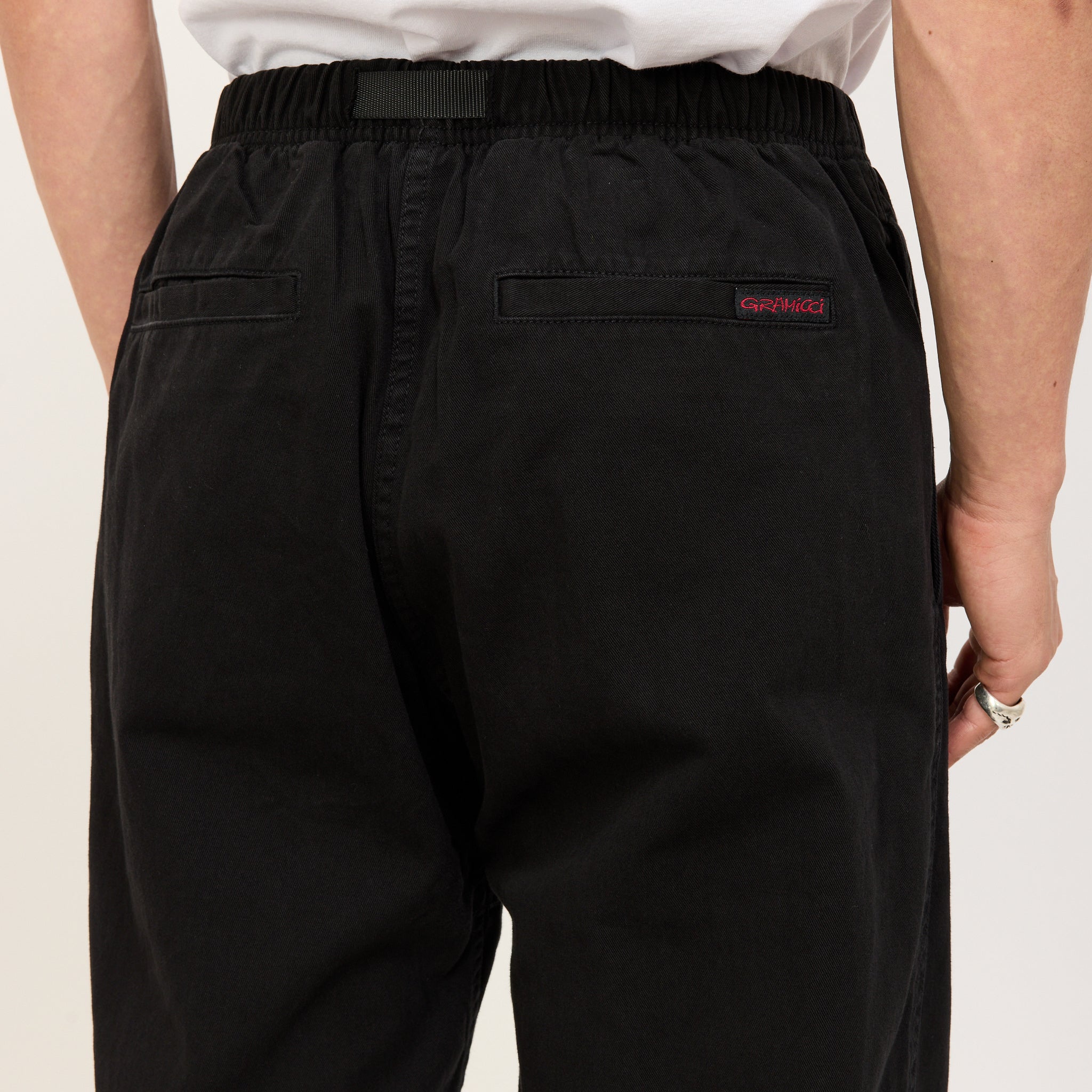 Gramicci | Gramicci Pant Straight Fit Black | Maplestore