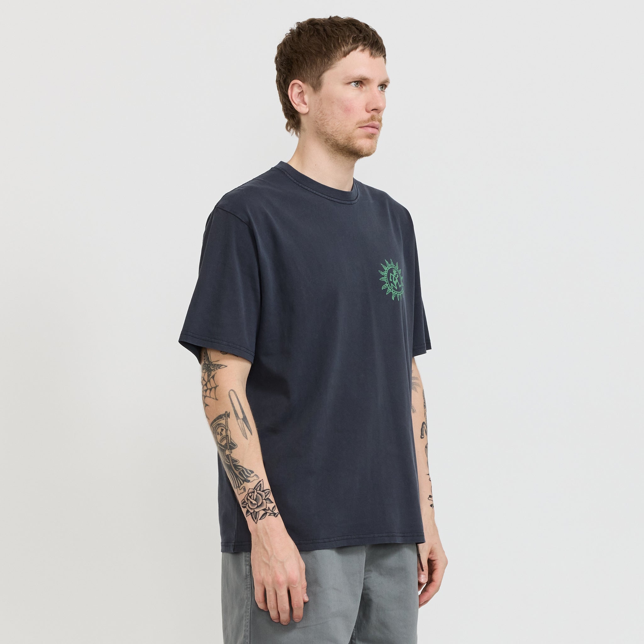 Sun Tee Navy Pigment