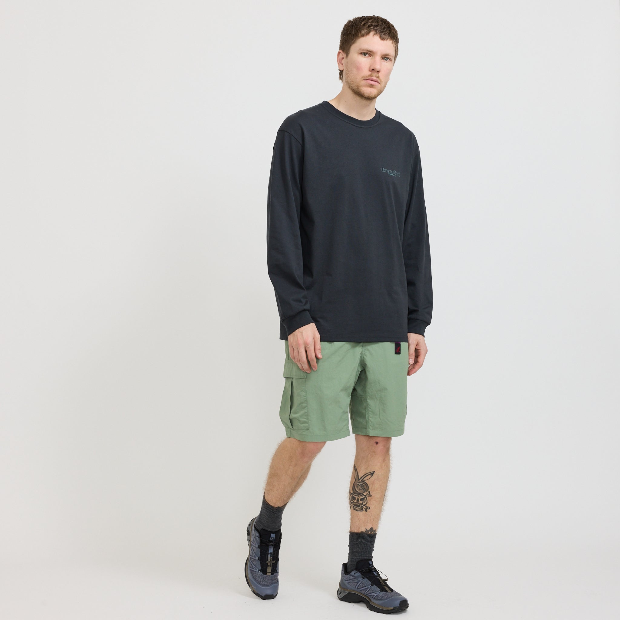 Trouttail L/S Tee Vintage Black