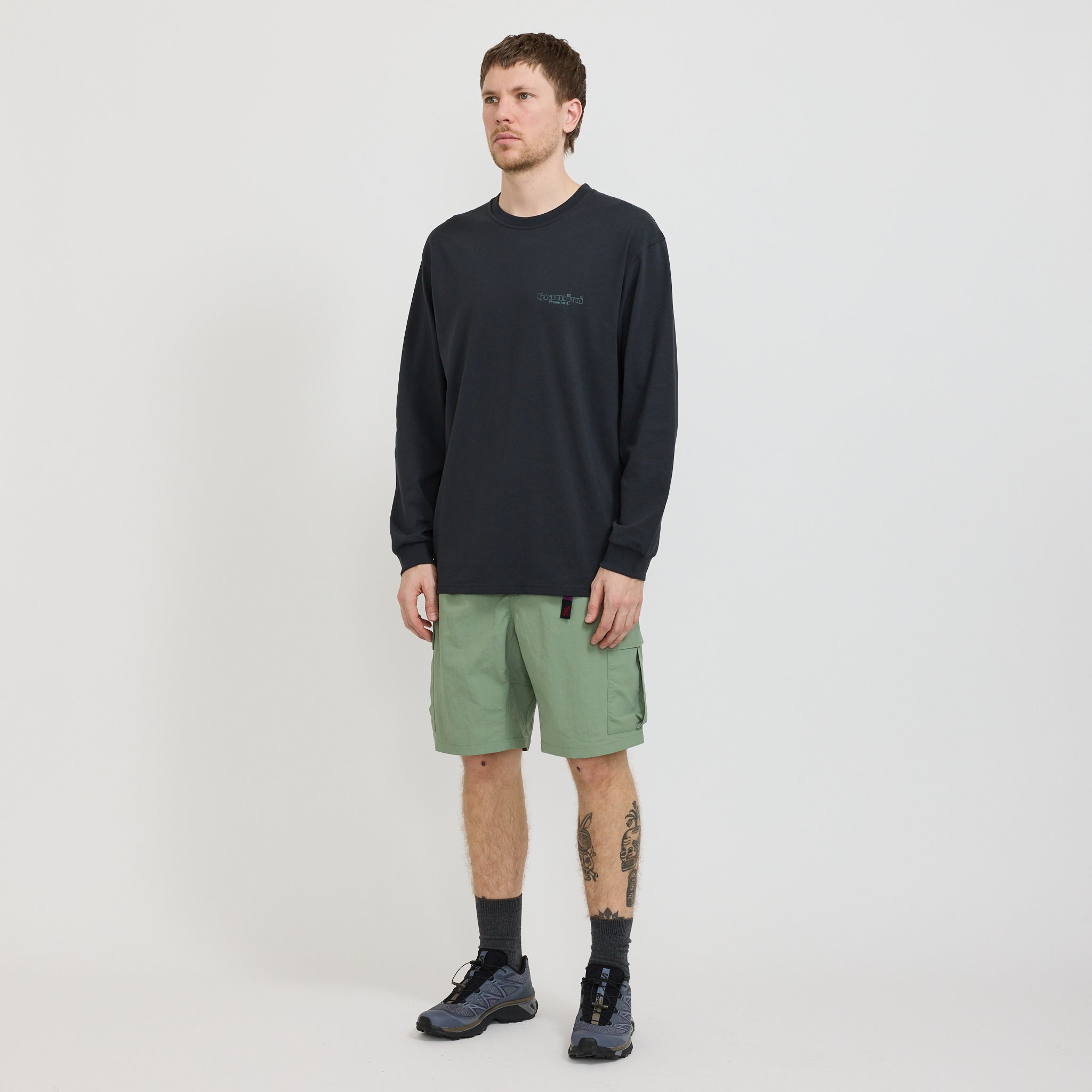 Trouttail L/S Tee Vintage Black