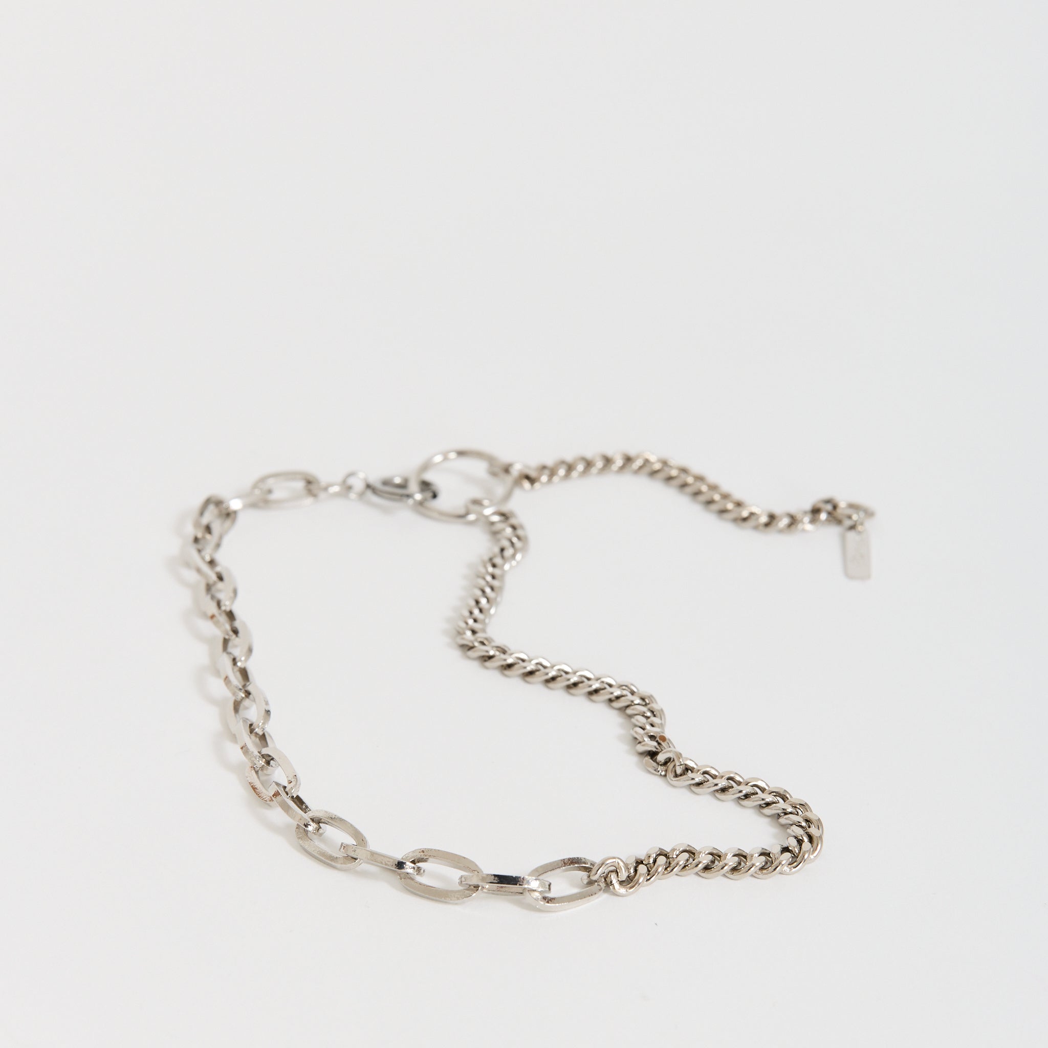 Hari Necklace Silver