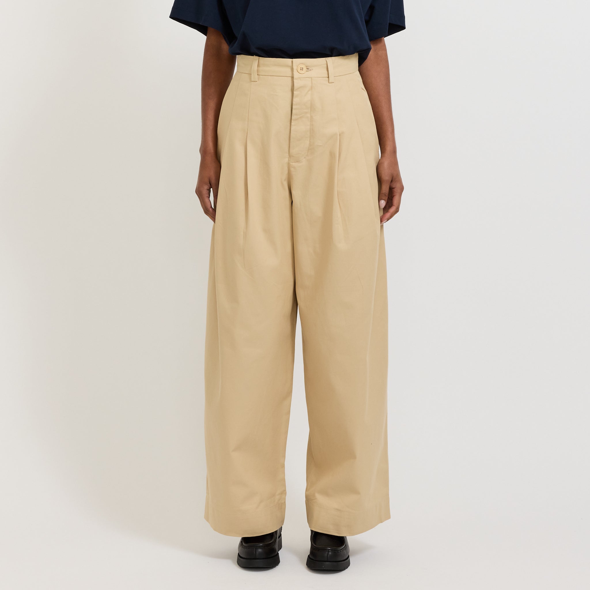 Kowtow | Arch Pant Dune | Maplestore