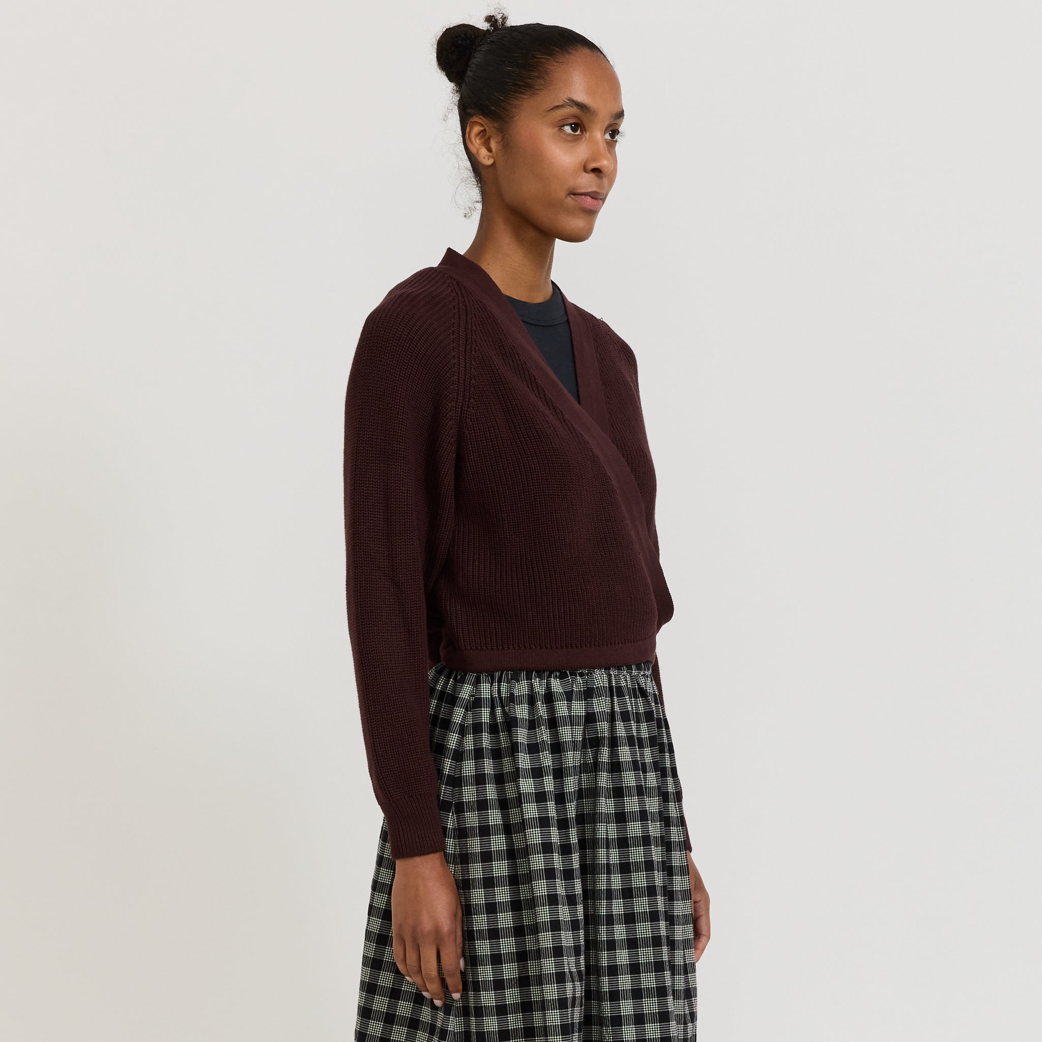 Kowtow | Composure Cardigan Mahogany | Maplestore