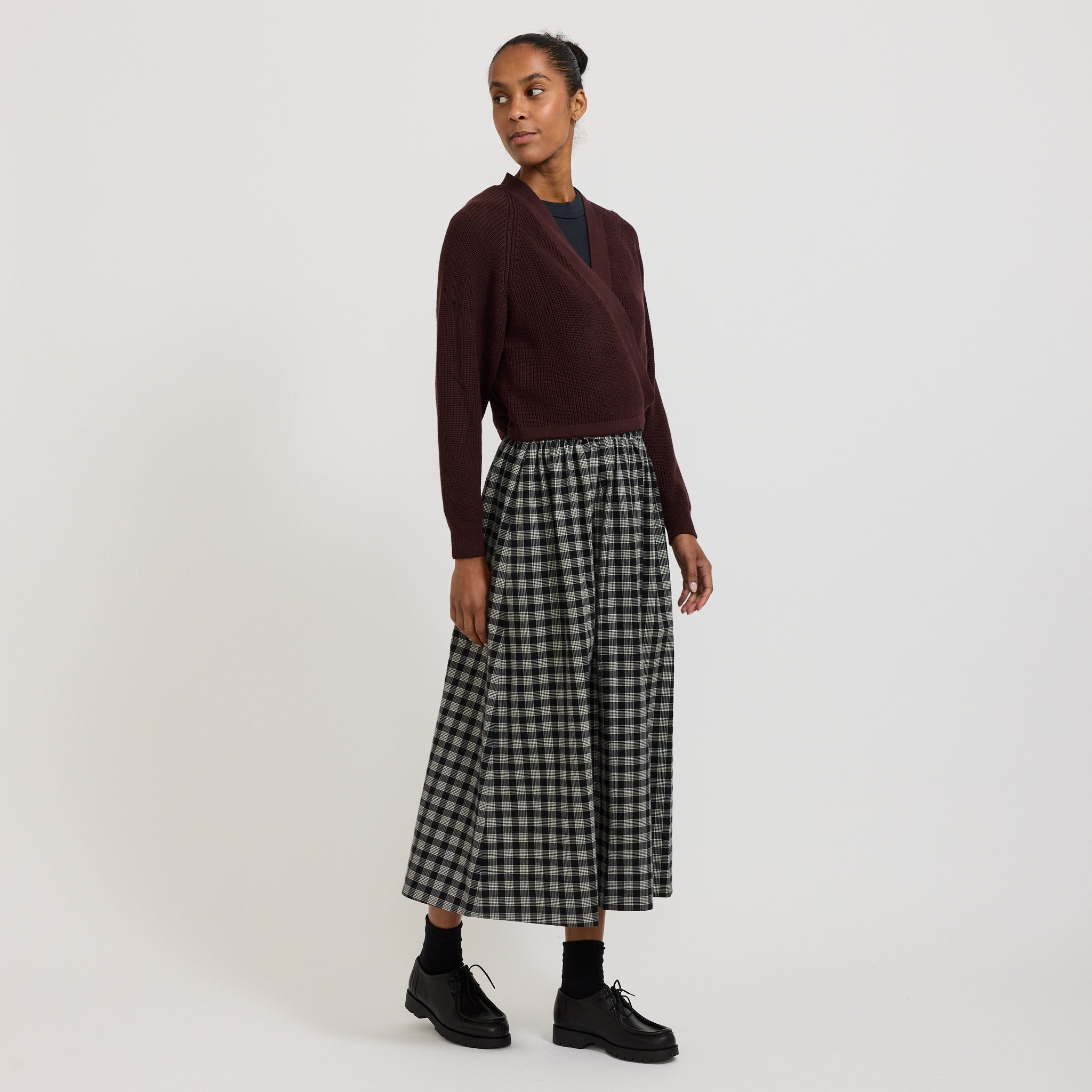 Kowtow | Composure Cardigan Mahogany | Maplestore