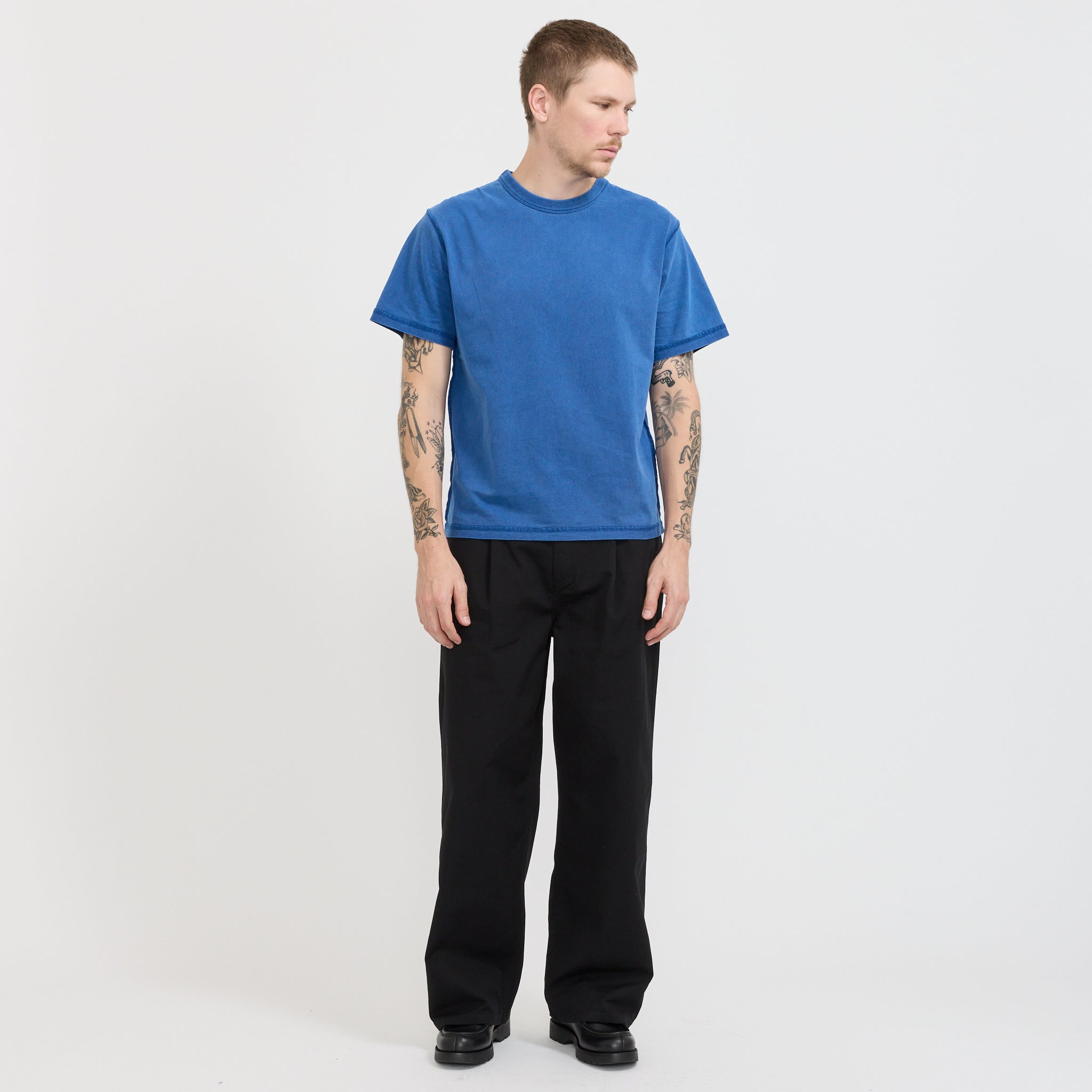 Larriet | Blind Tee Larriet Blue | Maplestore