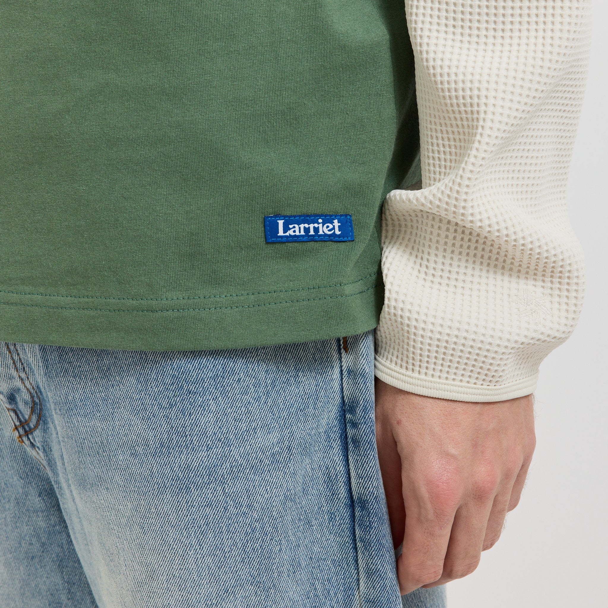 Larriet | Chad Tee Green | Maplestore