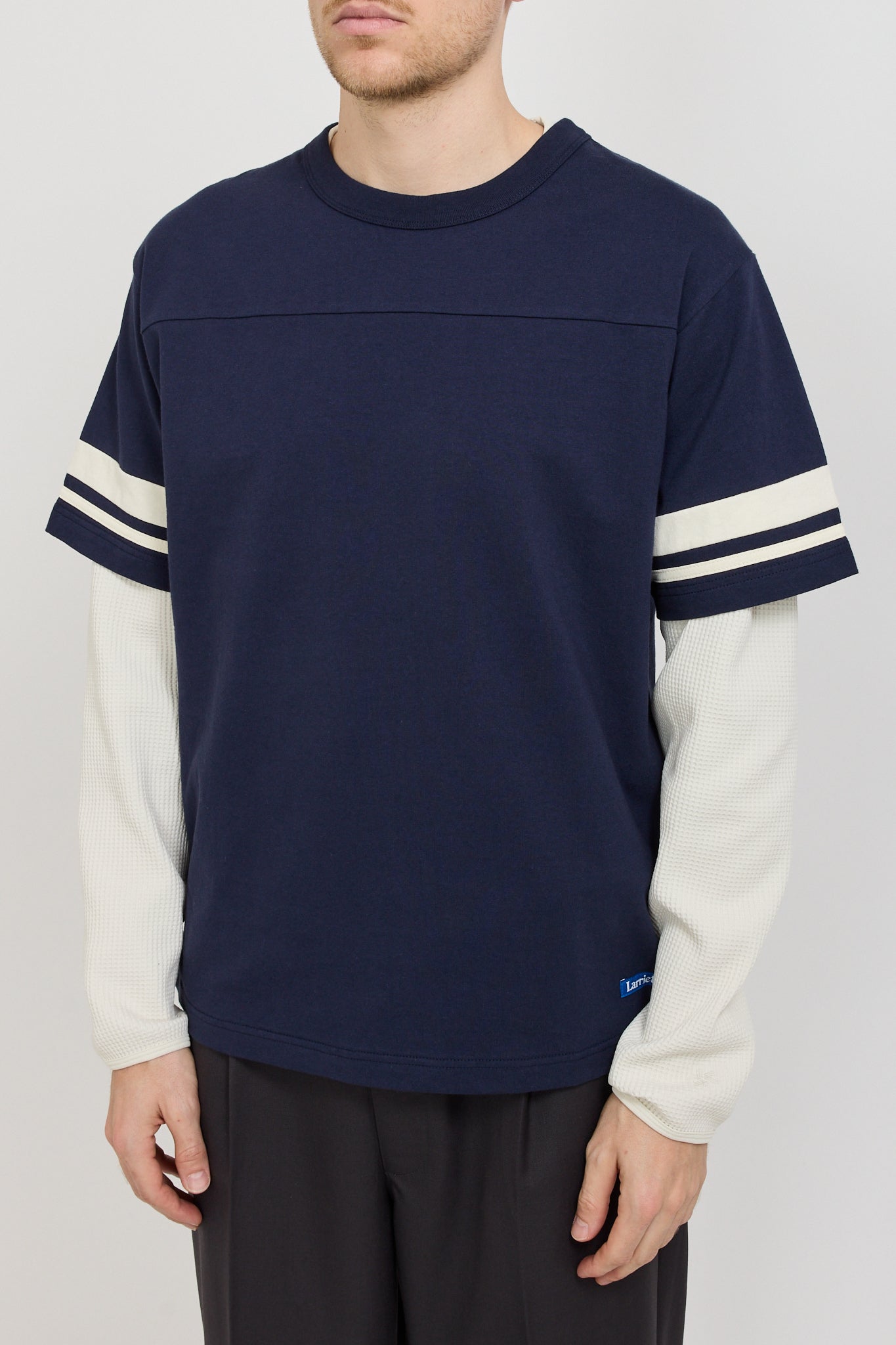 Larriet | Chad Tee Navy | Maplestore