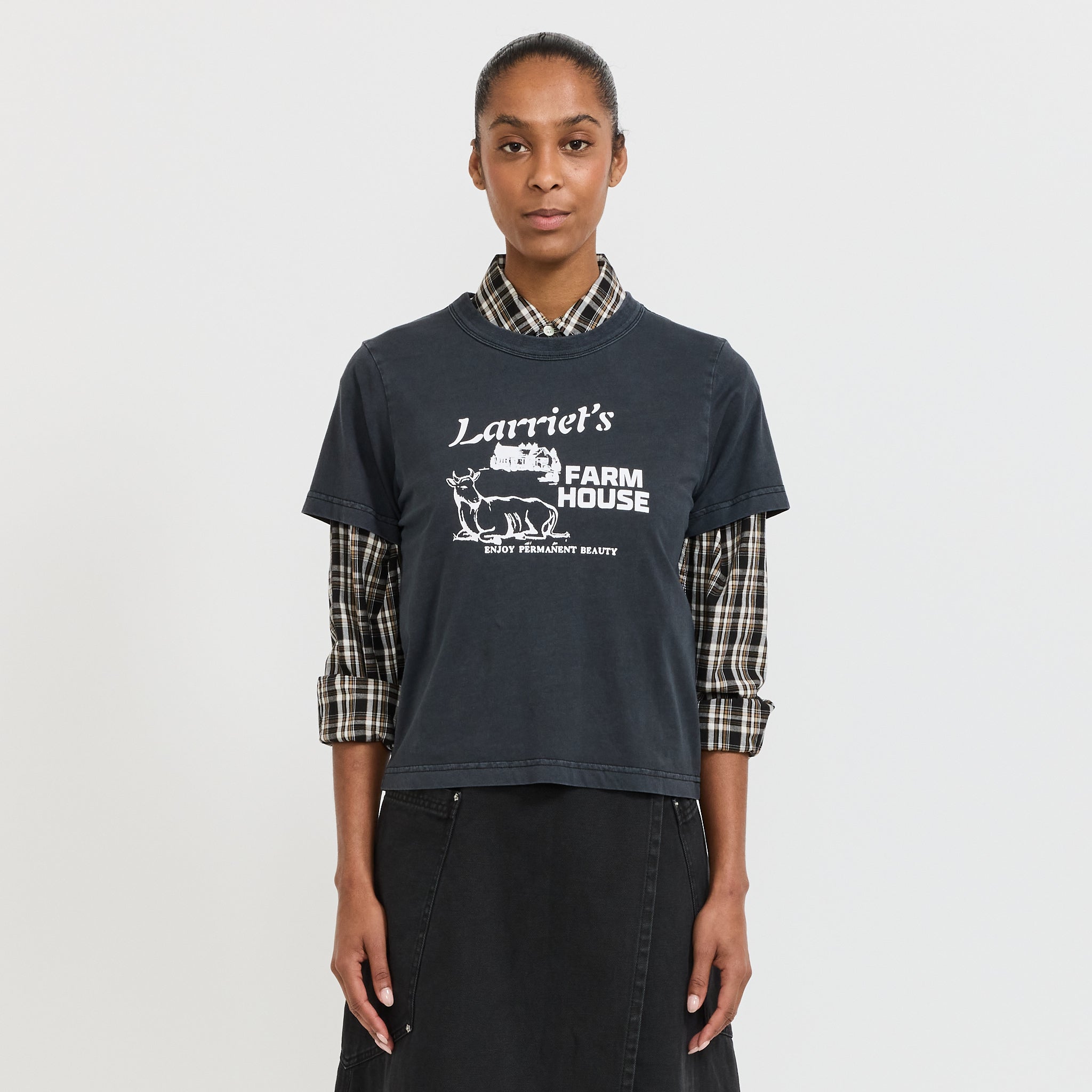 Farmhouse Tee Used Black